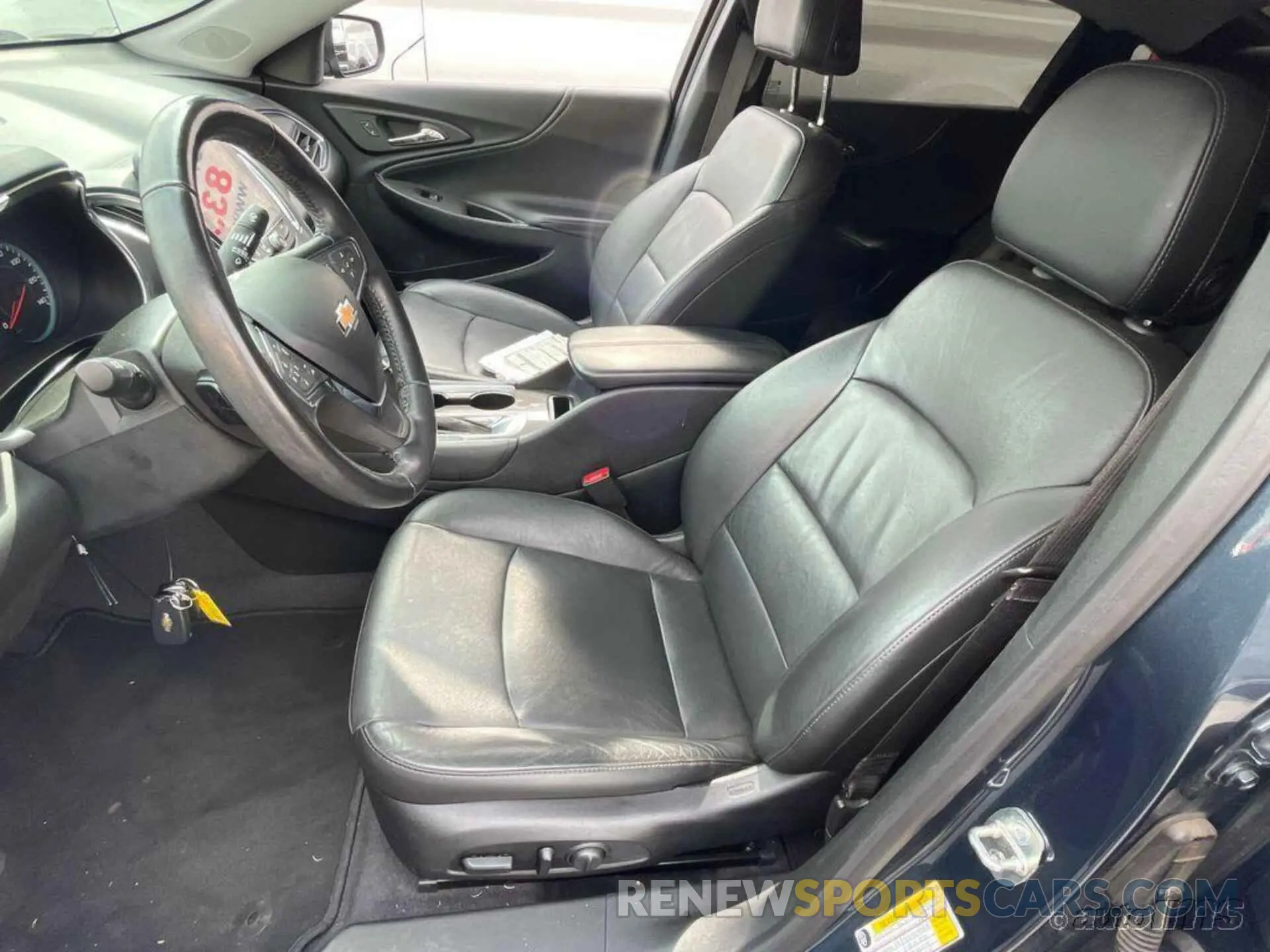 9 Photograph of a damaged car 1G1ZD5ST8LF073207 CHEVROLET MALIBU 2020