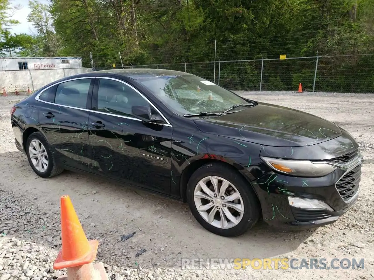 4 Photograph of a damaged car 1G1ZD5ST8LF084966 CHEVROLET MALIBU 2020