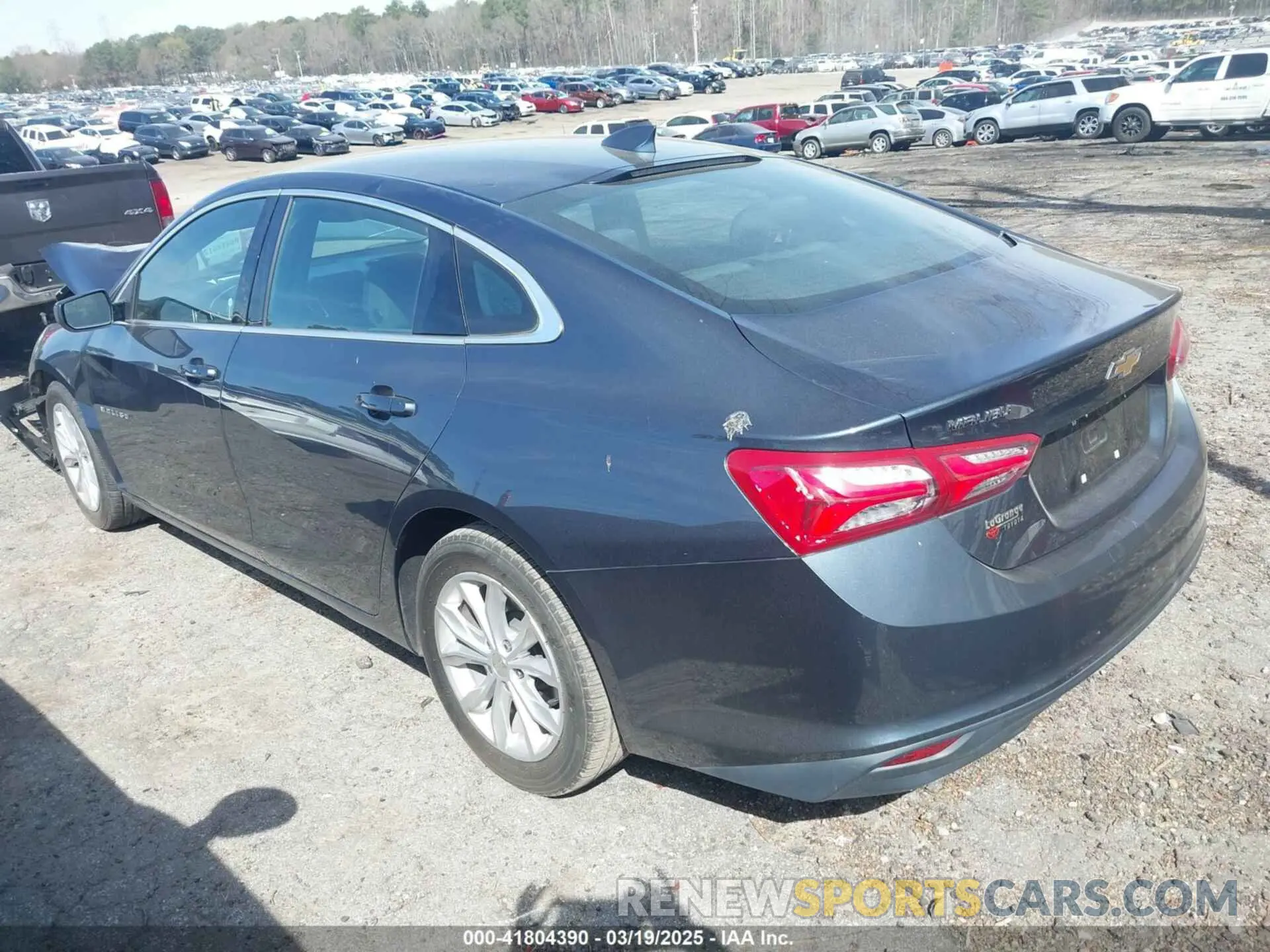 3 Photograph of a damaged car 1G1ZD5ST8LF085552 CHEVROLET MALIBU 2020