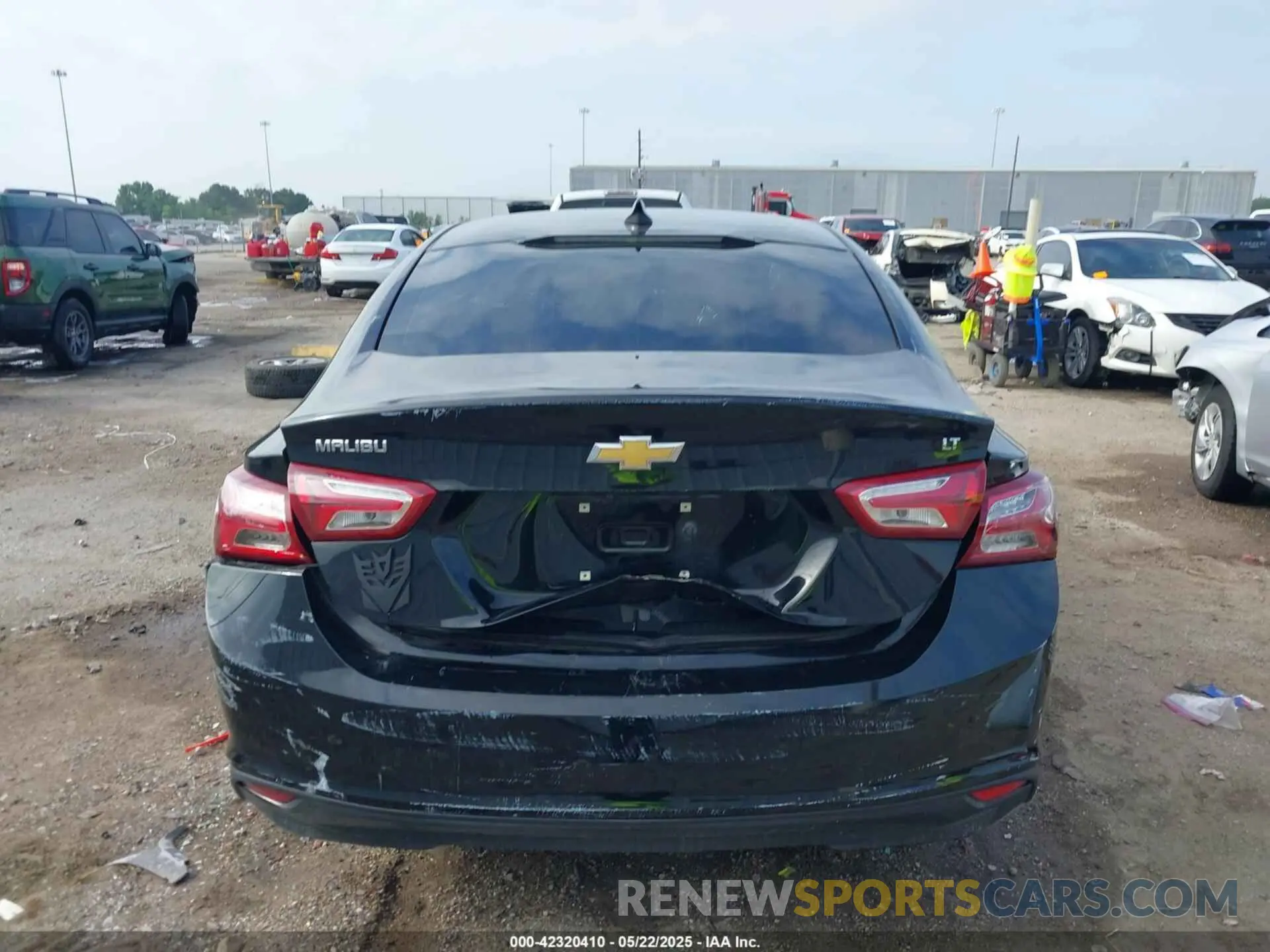 16 Photograph of a damaged car 1G1ZD5ST8LF091139 CHEVROLET MALIBU 2020