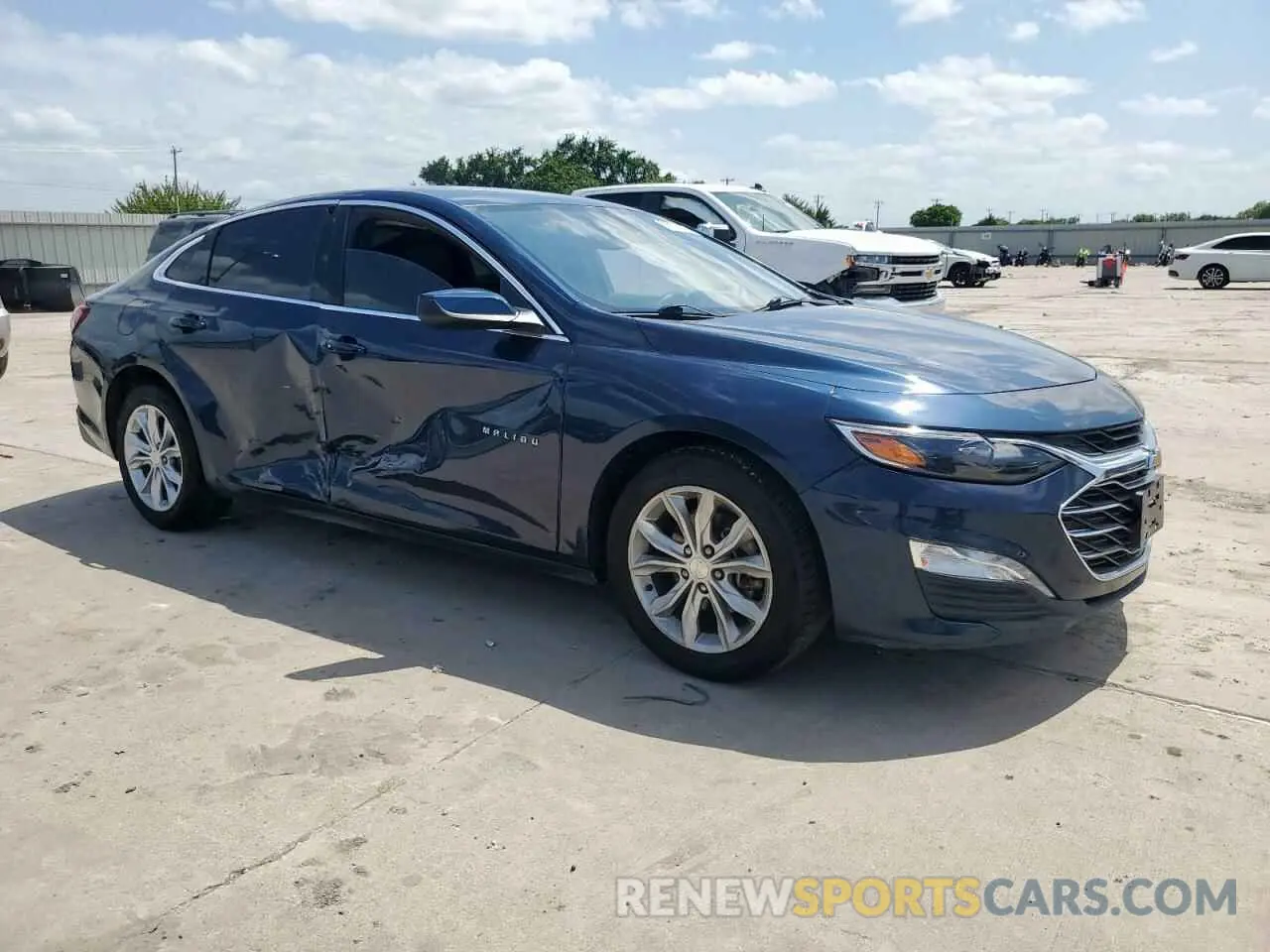 4 Photograph of a damaged car 1G1ZD5ST8LF094803 CHEVROLET MALIBU 2020