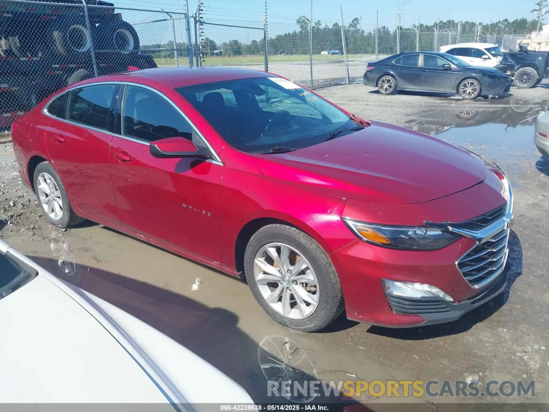 13 Photograph of a damaged car 1G1ZD5ST8LF106092 CHEVROLET MALIBU 2020