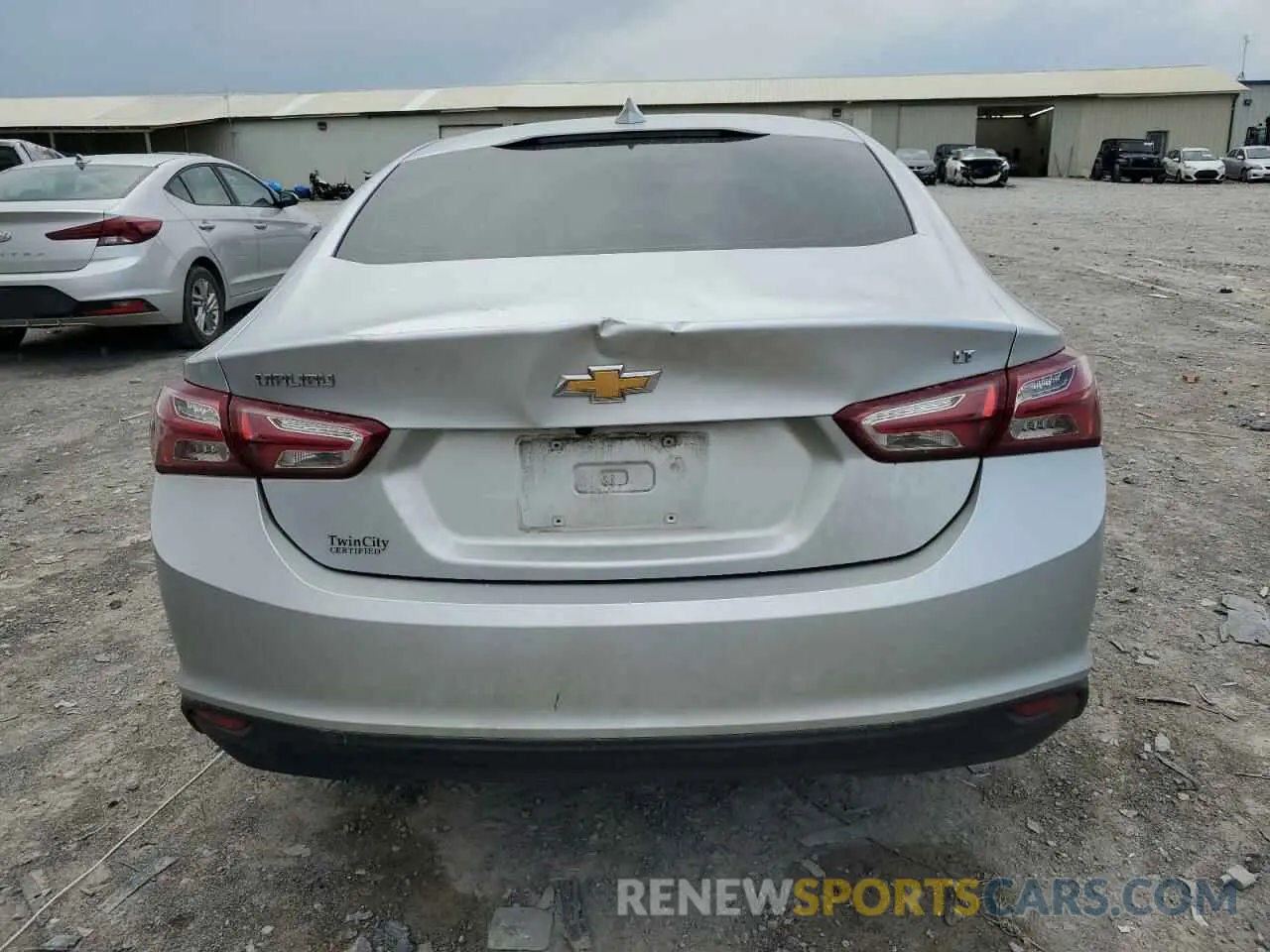 6 Photograph of a damaged car 1G1ZD5ST8LF120946 CHEVROLET MALIBU 2020