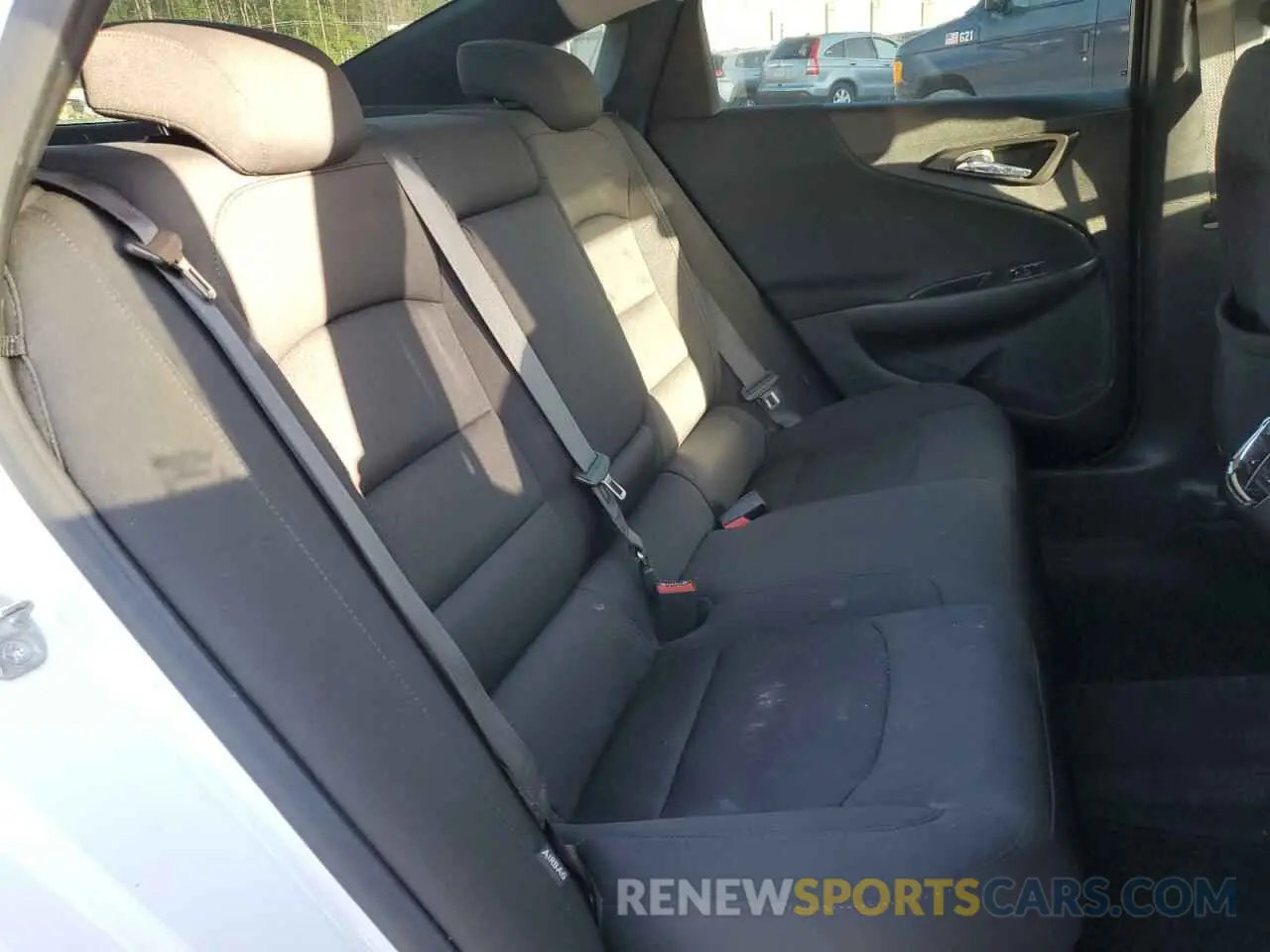 10 Photograph of a damaged car 1G1ZD5ST9LF022590 CHEVROLET MALIBU 2020