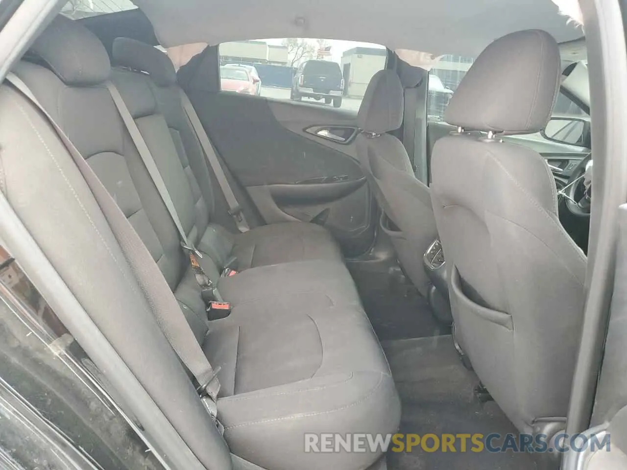 10 Photograph of a damaged car 1G1ZD5ST9LF041348 CHEVROLET MALIBU 2020