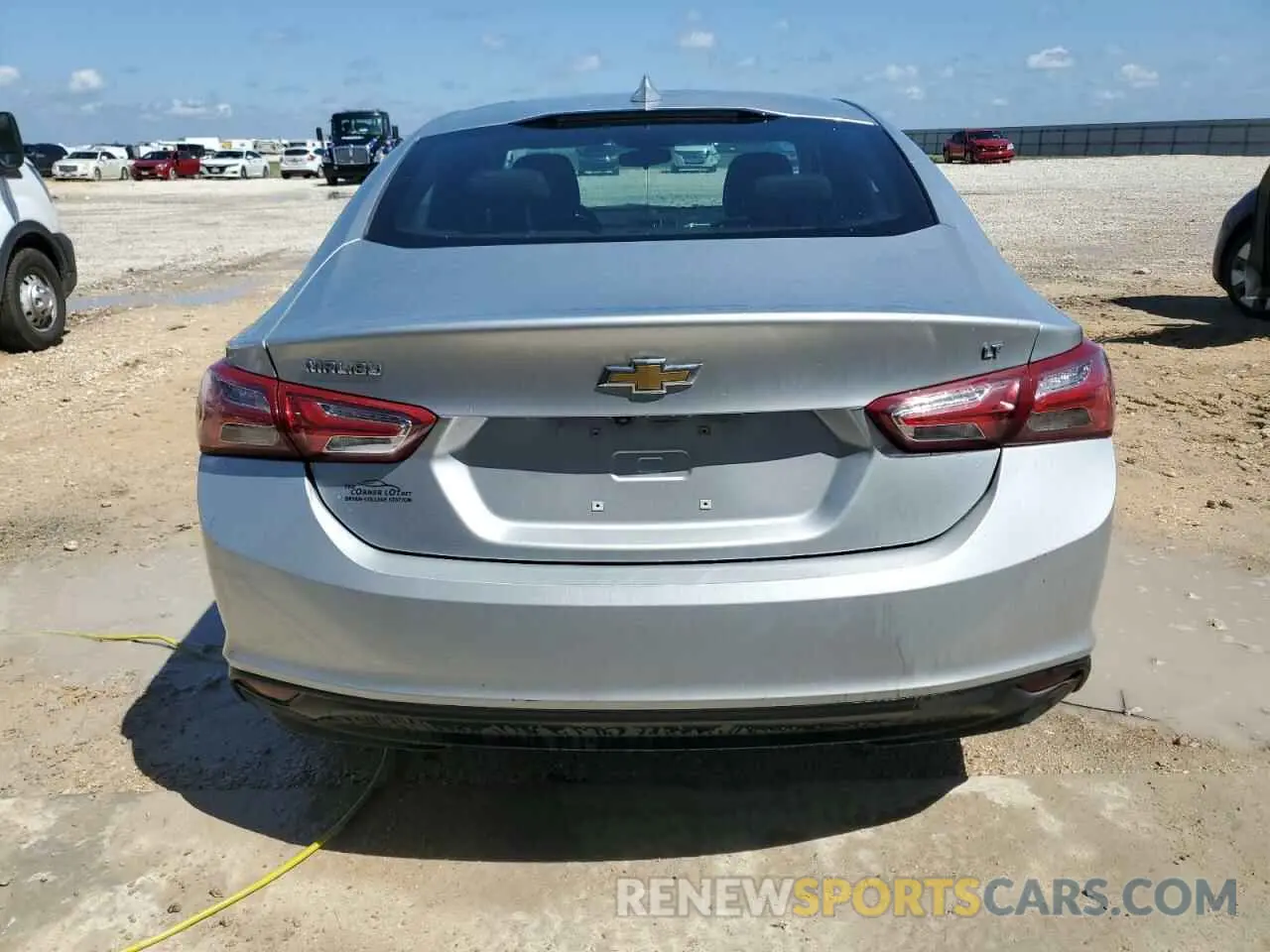 6 Photograph of a damaged car 1G1ZD5ST9LF057663 CHEVROLET MALIBU 2020