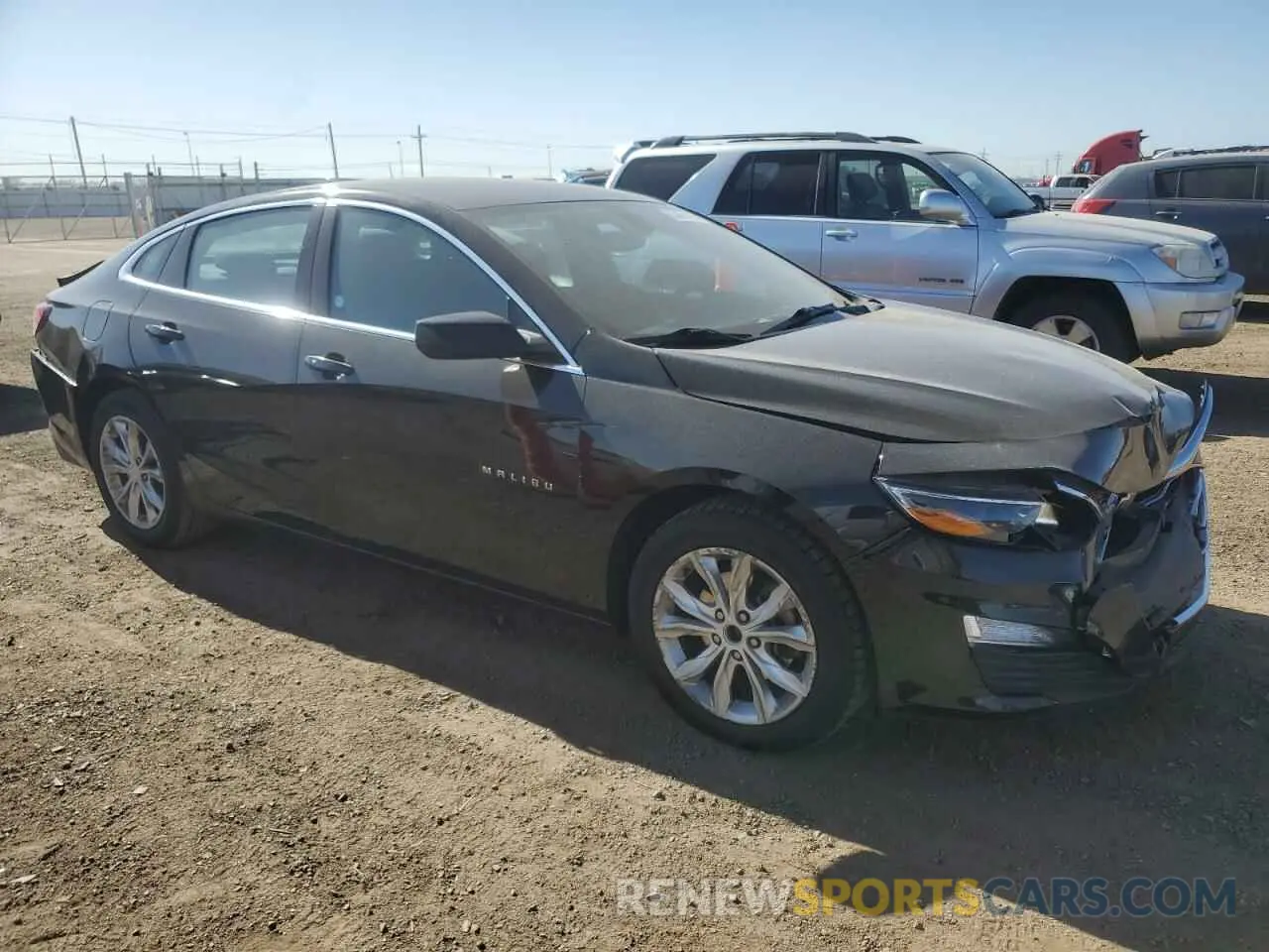 4 Photograph of a damaged car 1G1ZD5ST9LF061048 CHEVROLET MALIBU 2020