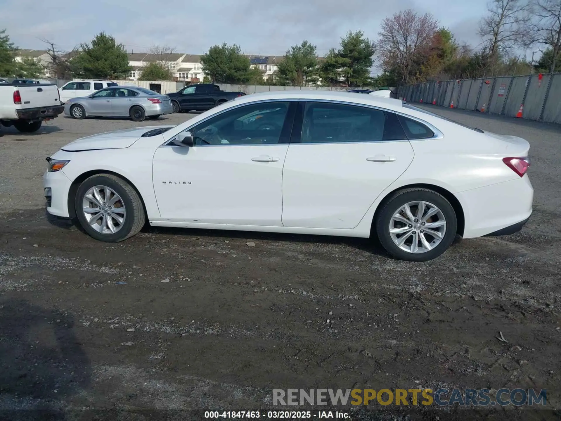 13 Photograph of a damaged car 1G1ZD5ST9LF064354 CHEVROLET MALIBU 2020