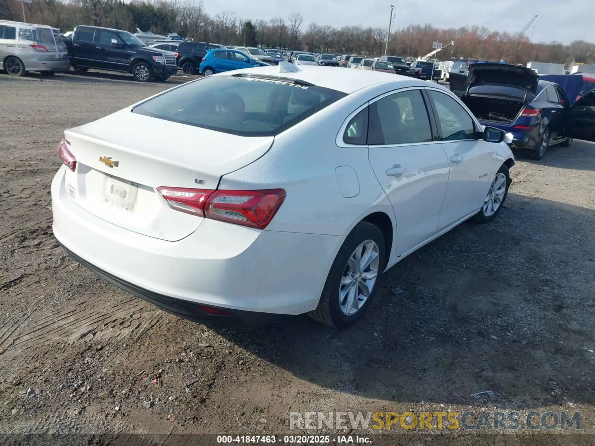 4 Photograph of a damaged car 1G1ZD5ST9LF064354 CHEVROLET MALIBU 2020
