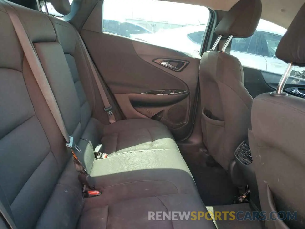 10 Photograph of a damaged car 1G1ZD5ST9LF066038 CHEVROLET MALIBU 2020