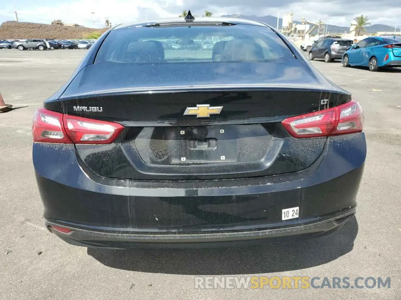 6 Photograph of a damaged car 1G1ZD5ST9LF067402 CHEVROLET MALIBU 2020