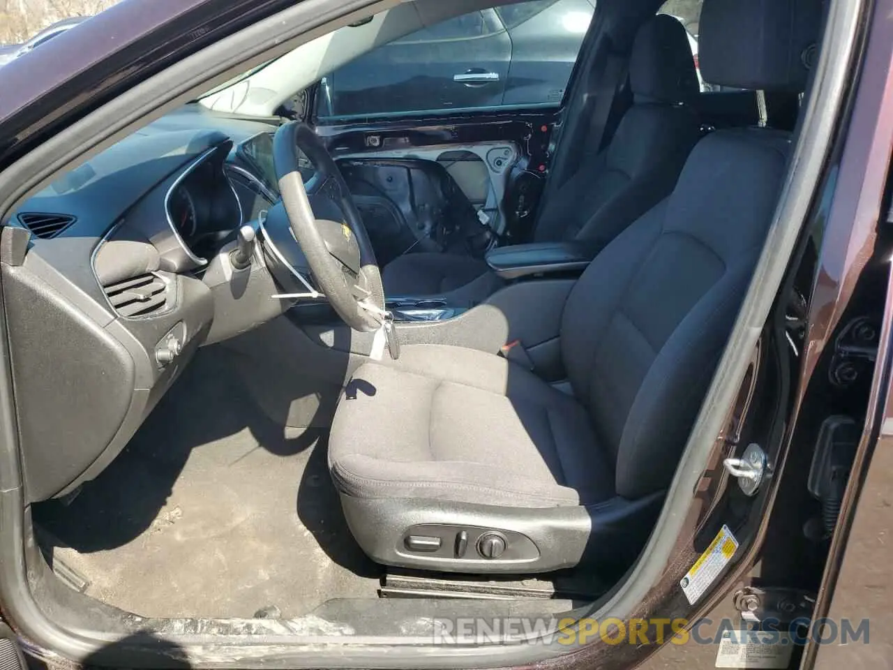 7 Photograph of a damaged car 1G1ZD5ST9LF090629 CHEVROLET MALIBU 2020