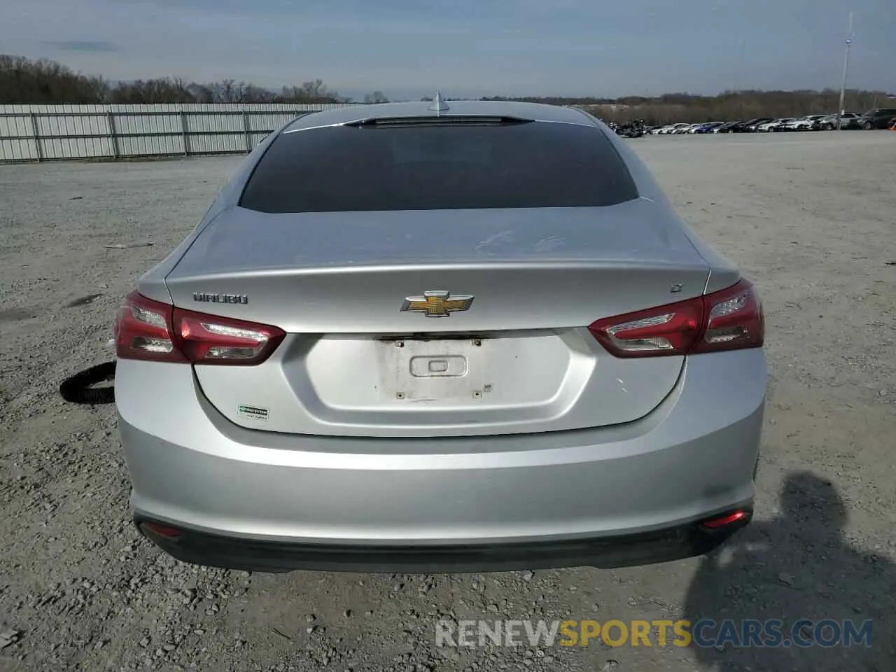 6 Photograph of a damaged car 1G1ZD5ST9LF091411 CHEVROLET MALIBU 2020