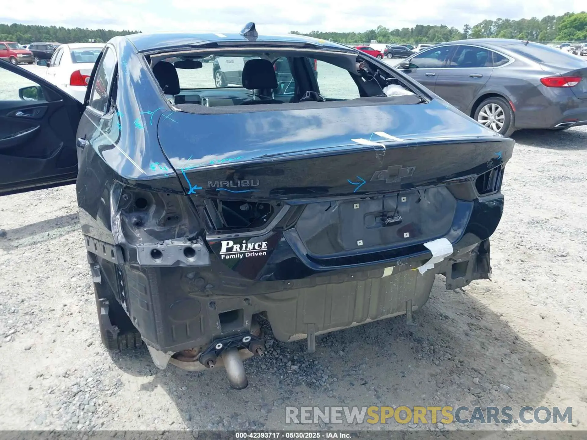 6 Photograph of a damaged car 1G1ZD5ST9LF092302 CHEVROLET MALIBU 2020