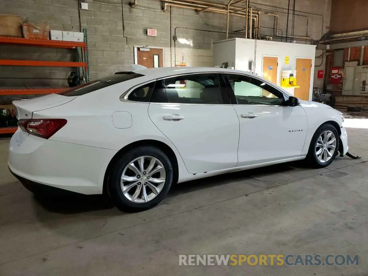 3 Photograph of a damaged car 1G1ZD5ST9LF097306 CHEVROLET MALIBU 2020