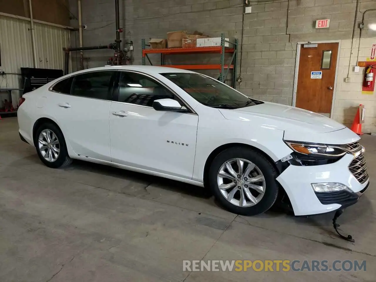 4 Photograph of a damaged car 1G1ZD5ST9LF097306 CHEVROLET MALIBU 2020