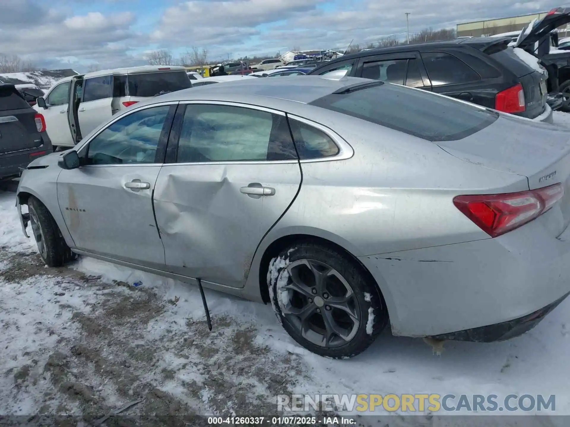 15 Photograph of a damaged car 1G1ZD5ST9LF103881 CHEVROLET MALIBU 2020