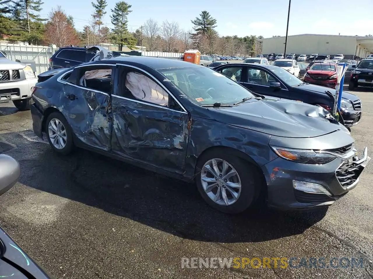 4 Photograph of a damaged car 1G1ZD5ST9LF116811 CHEVROLET MALIBU 2020