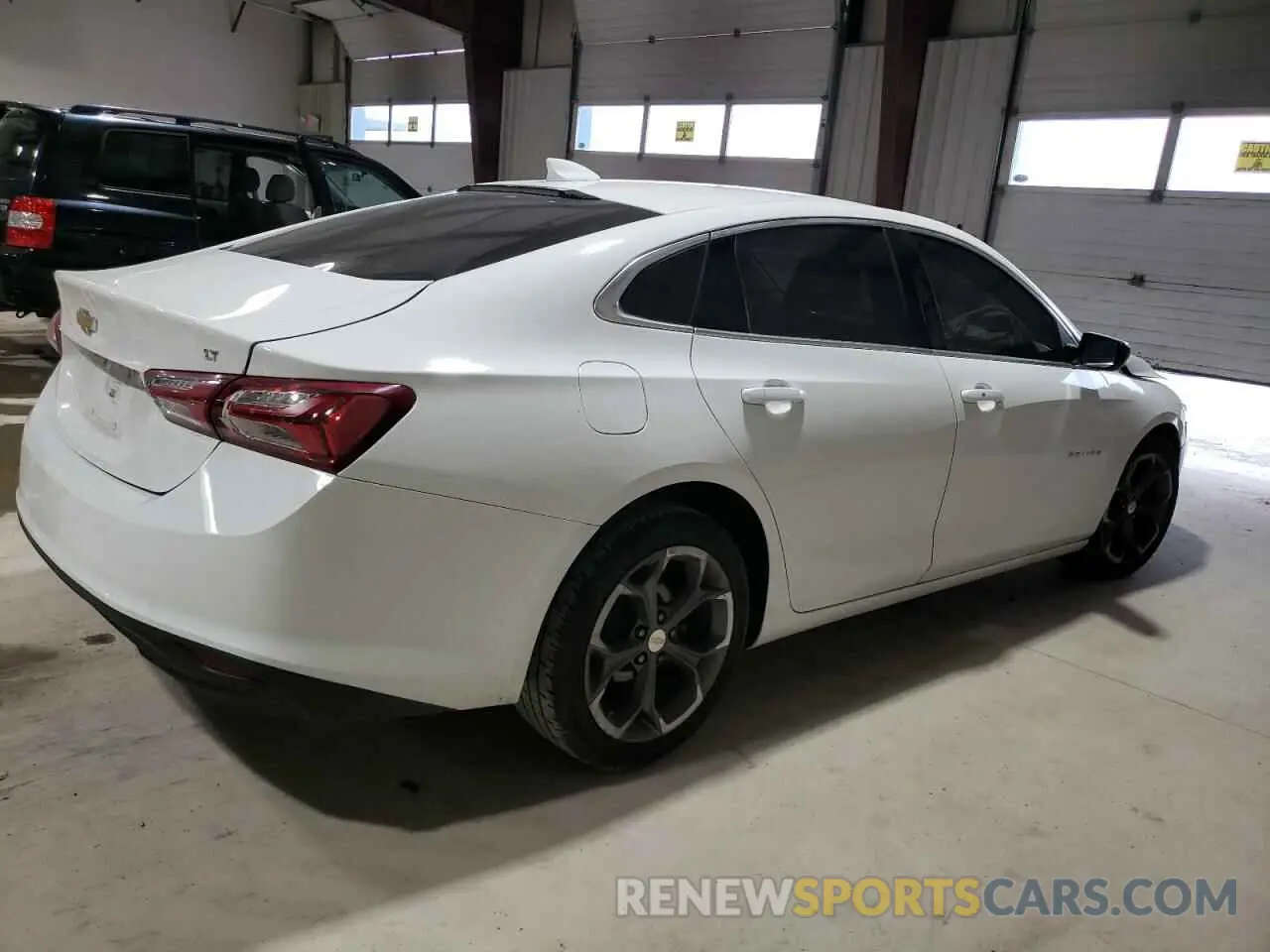 3 Photograph of a damaged car 1G1ZD5ST9LF122561 CHEVROLET MALIBU 2020