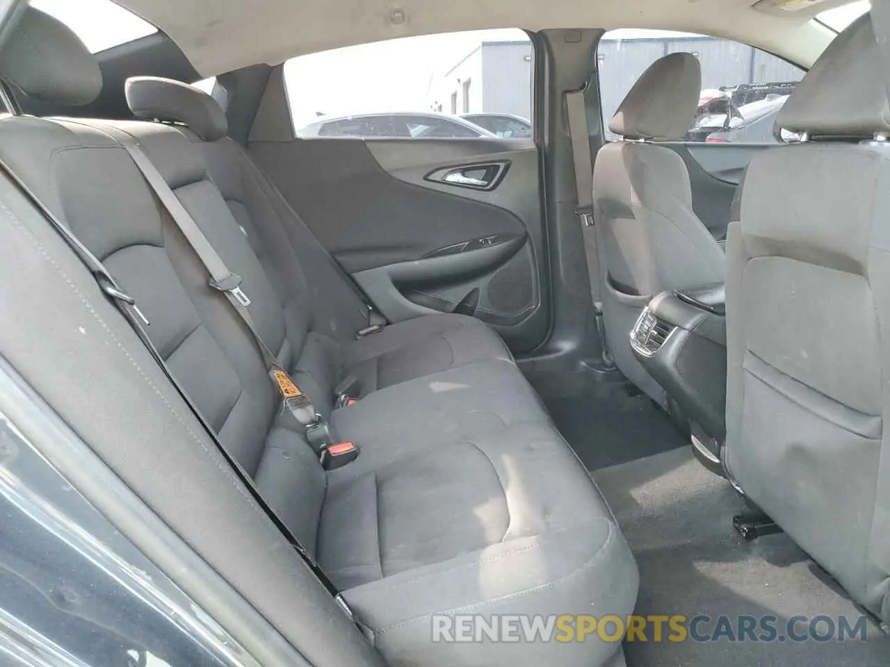 11 Photograph of a damaged car 1G1ZD5ST9LF123631 CHEVROLET MALIBU 2020