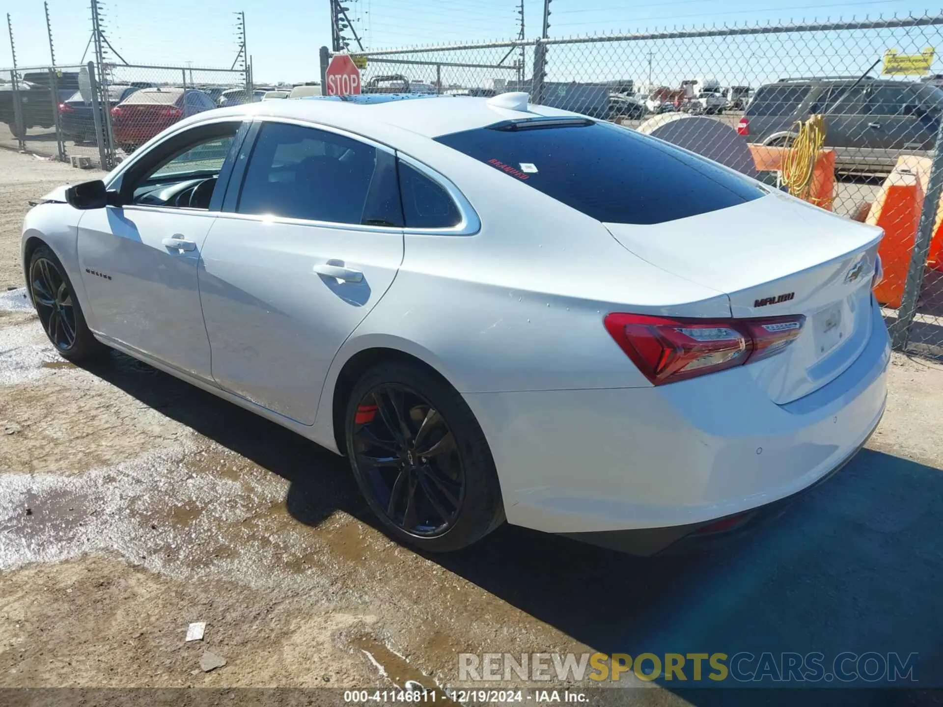 3 Photograph of a damaged car 1G1ZD5ST9LF133978 CHEVROLET MALIBU 2020