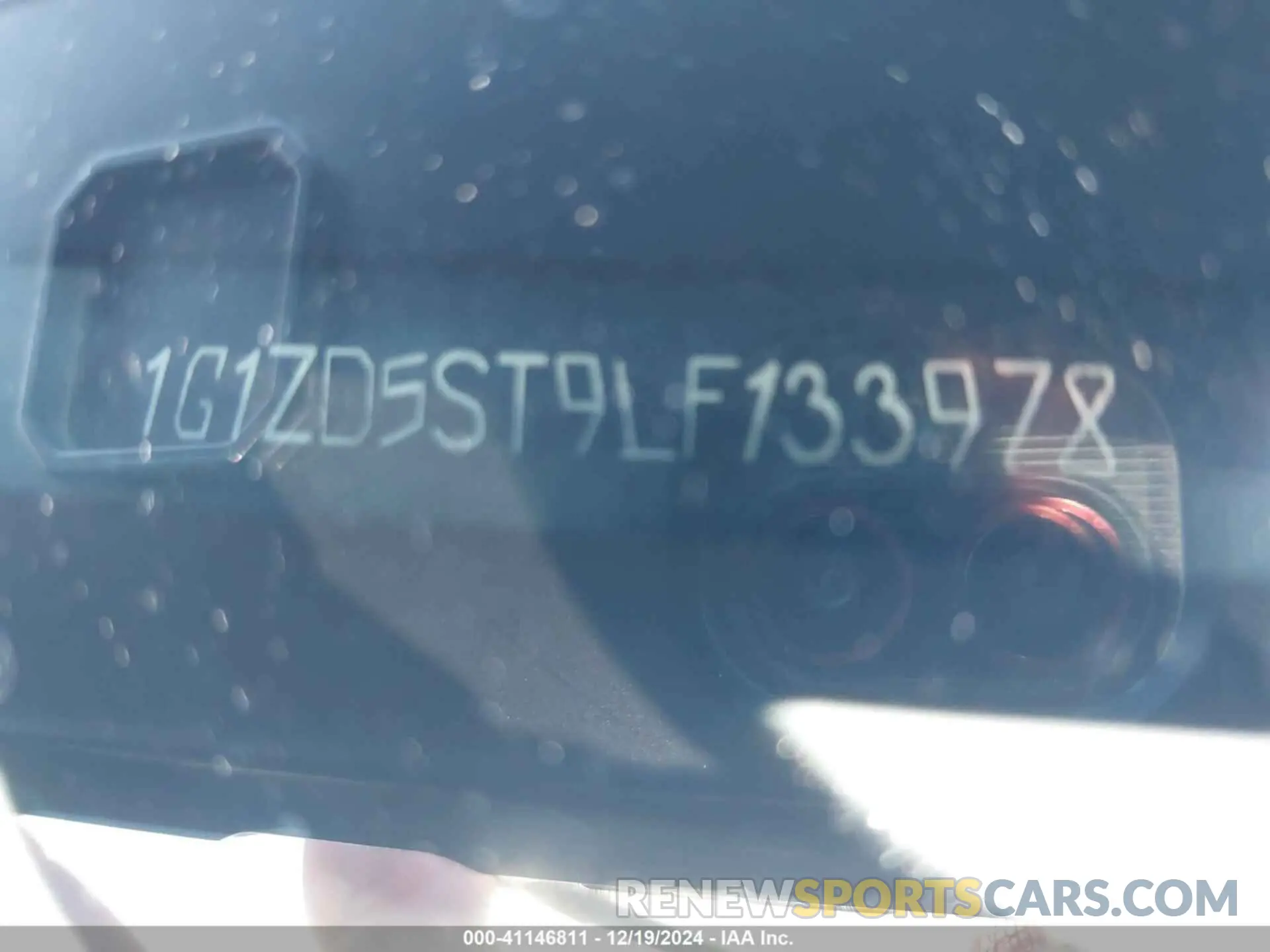 9 Photograph of a damaged car 1G1ZD5ST9LF133978 CHEVROLET MALIBU 2020