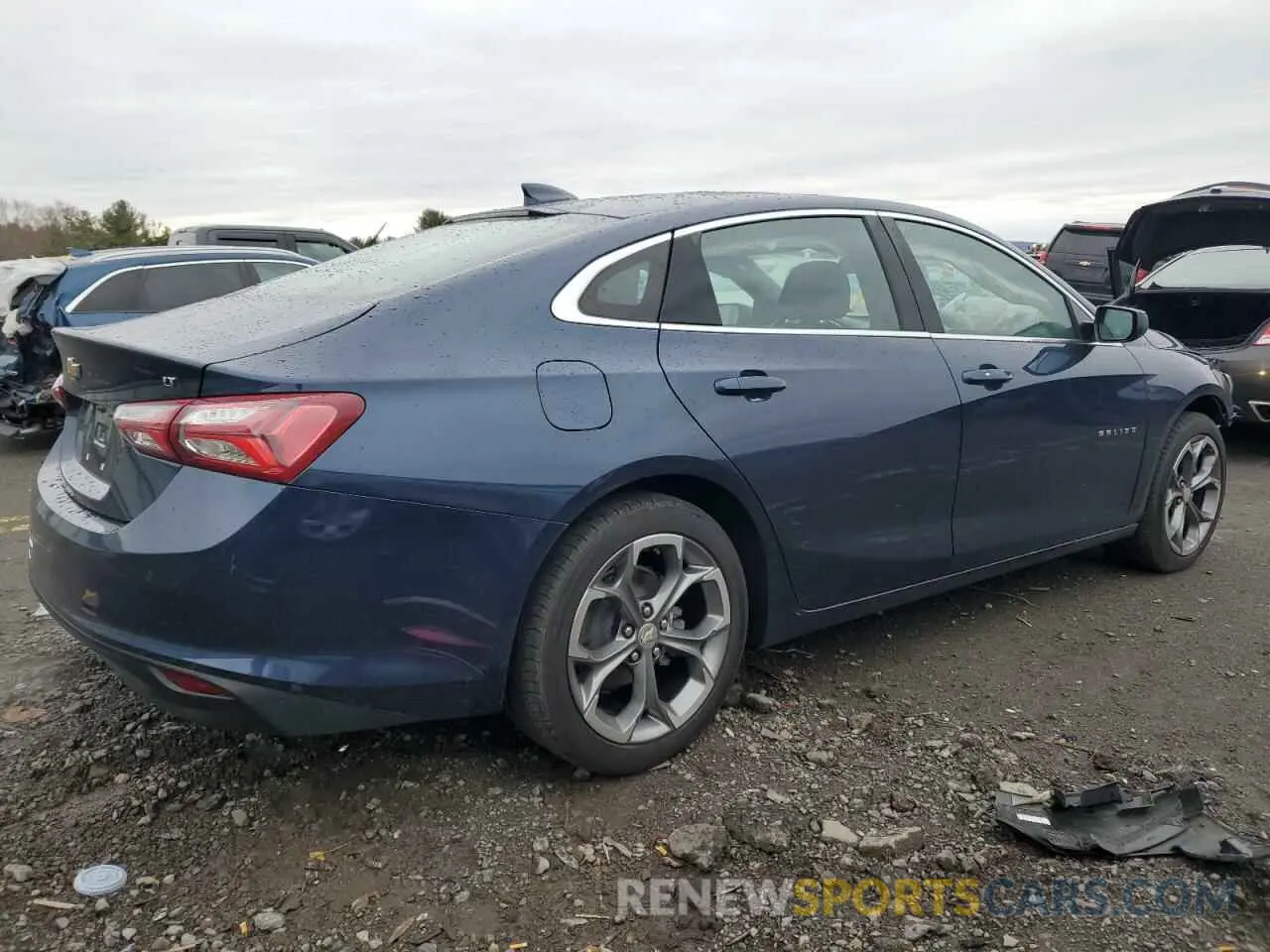 3 Photograph of a damaged car 1G1ZD5ST9LF145581 CHEVROLET MALIBU 2020