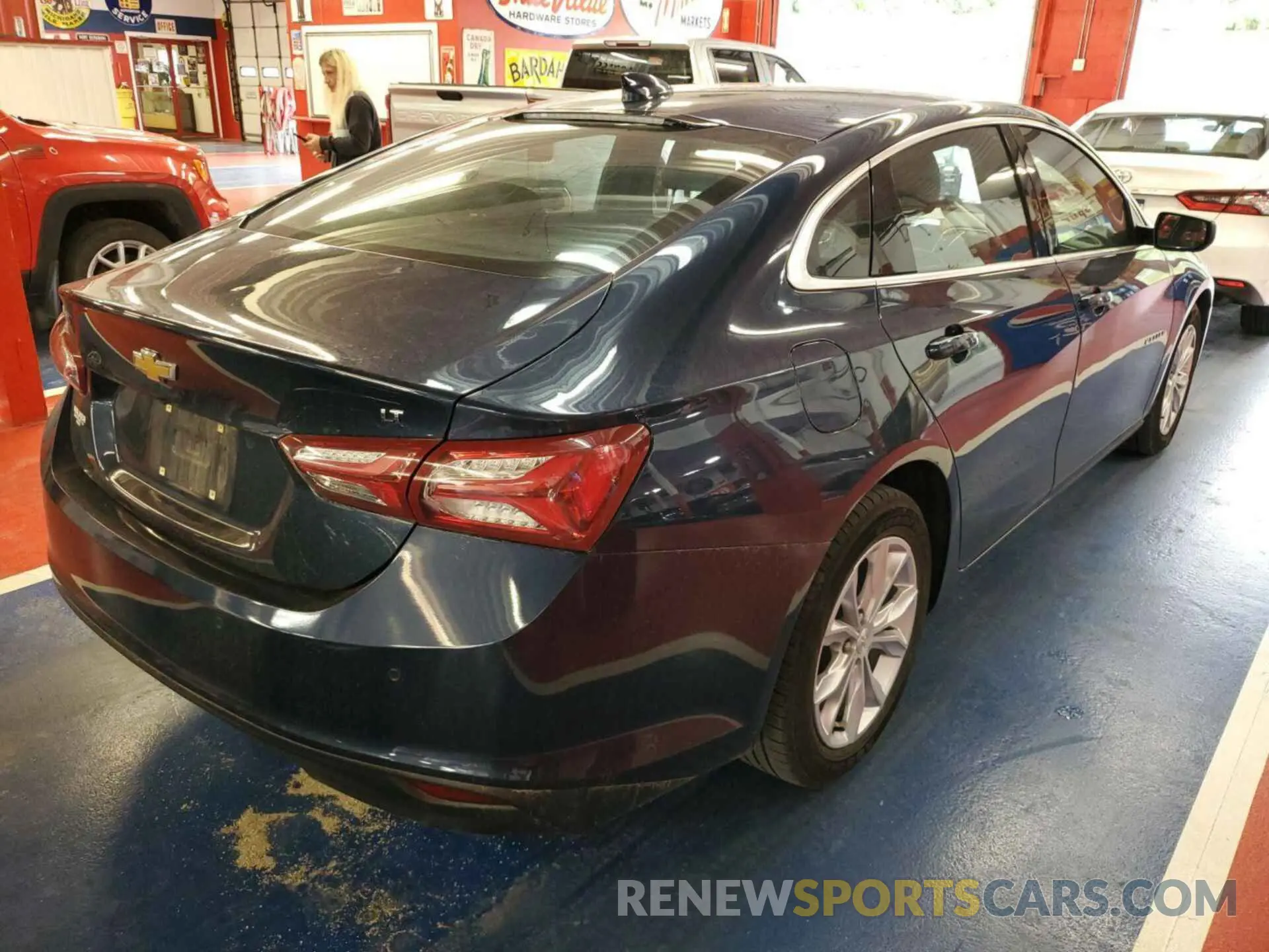 19 Photograph of a damaged car 1G1ZD5ST9LF146519 CHEVROLET MALIBU 2020