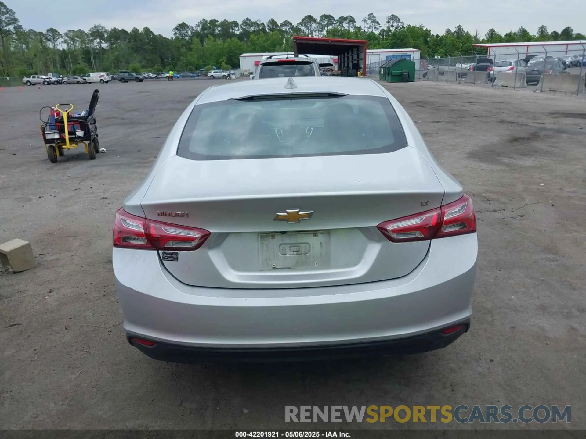 16 Photograph of a damaged car 1G1ZD5STXLF031136 CHEVROLET MALIBU 2020