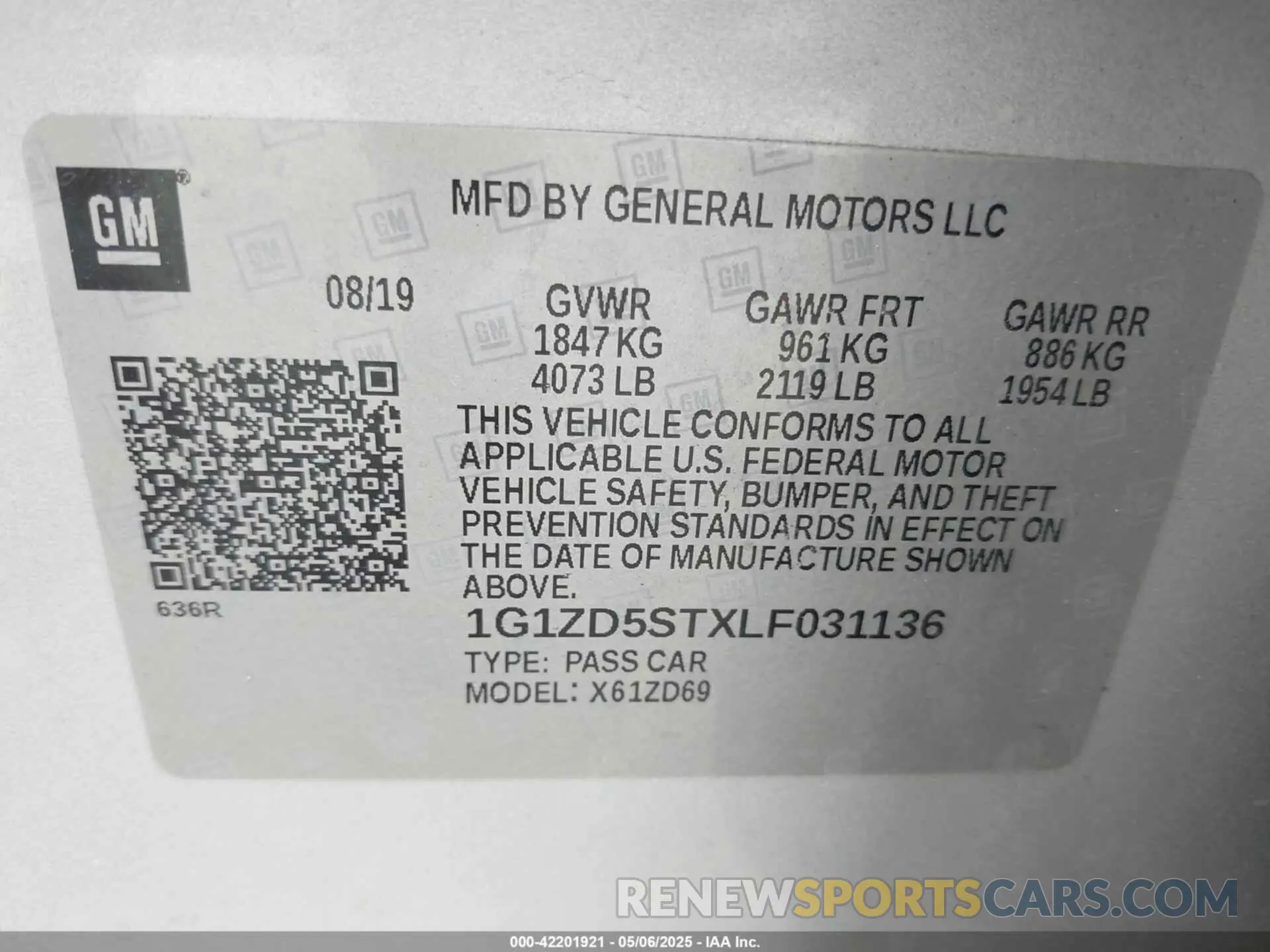 9 Photograph of a damaged car 1G1ZD5STXLF031136 CHEVROLET MALIBU 2020