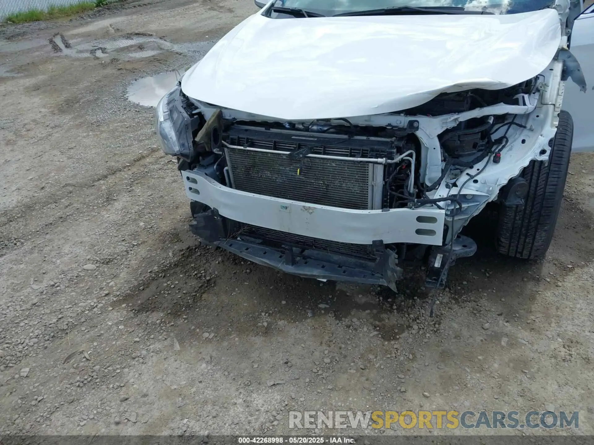 6 Photograph of a damaged car 1G1ZD5STXLF037941 CHEVROLET MALIBU 2020
