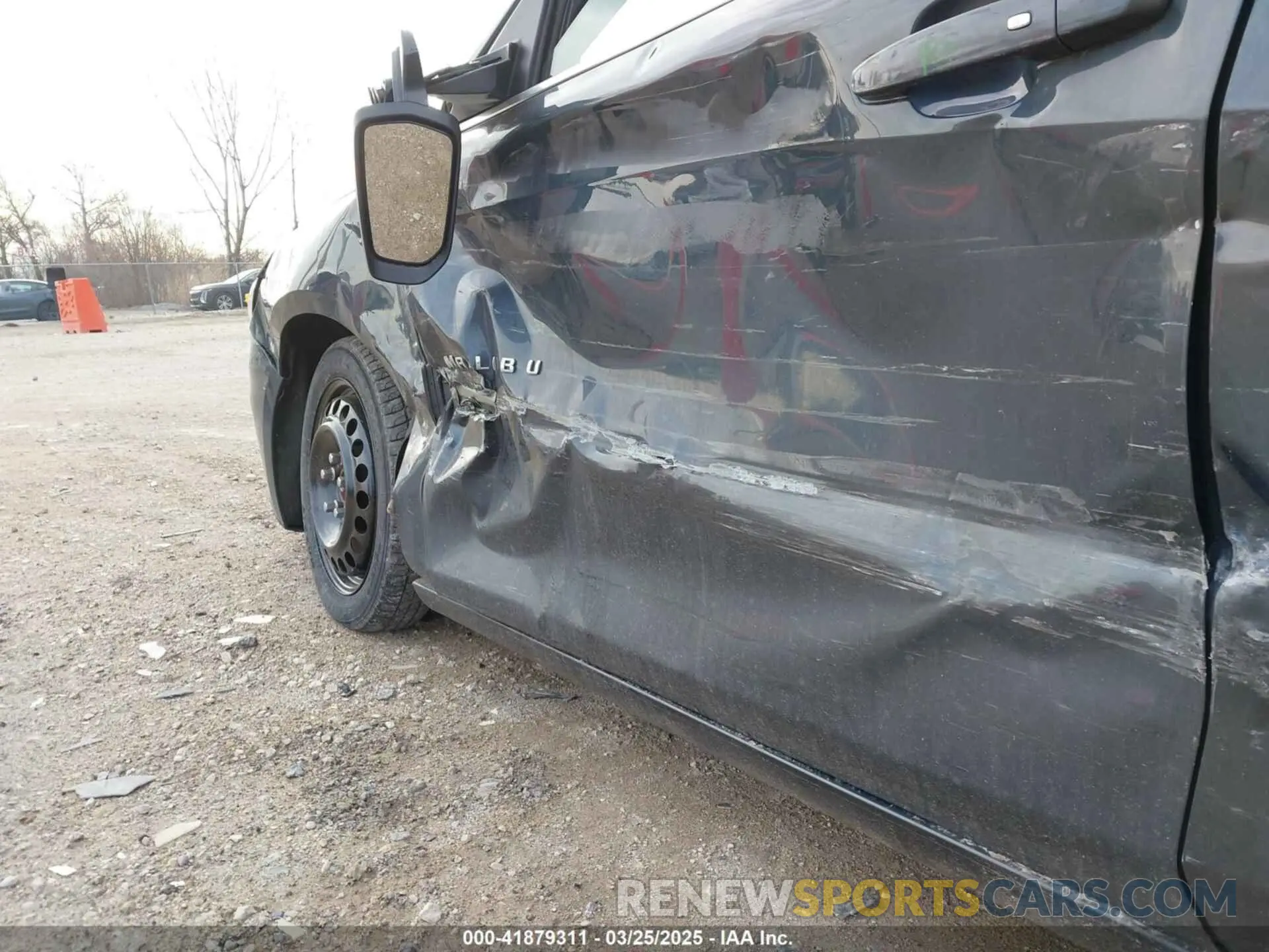 19 Photograph of a damaged car 1G1ZD5STXLF042220 CHEVROLET MALIBU 2020