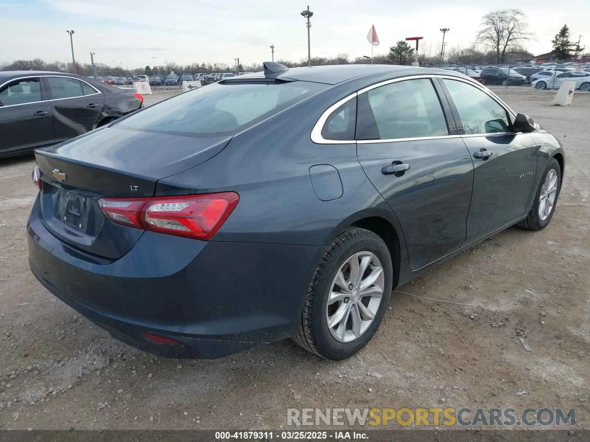 4 Photograph of a damaged car 1G1ZD5STXLF042220 CHEVROLET MALIBU 2020