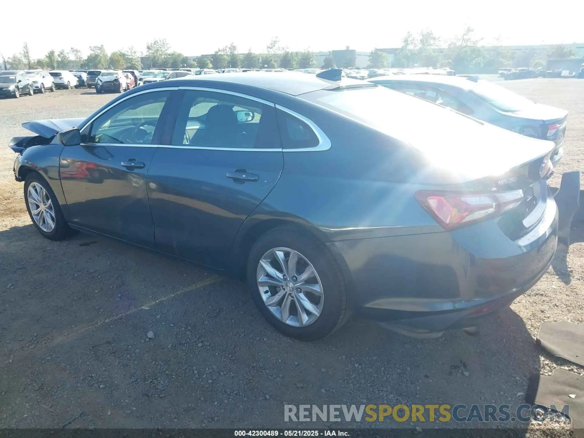 3 Photograph of a damaged car 1G1ZD5STXLF047420 CHEVROLET MALIBU 2020