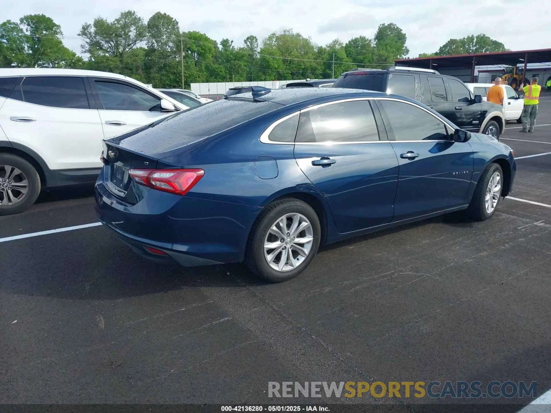 4 Photograph of a damaged car 1G1ZD5STXLF063567 CHEVROLET MALIBU 2020