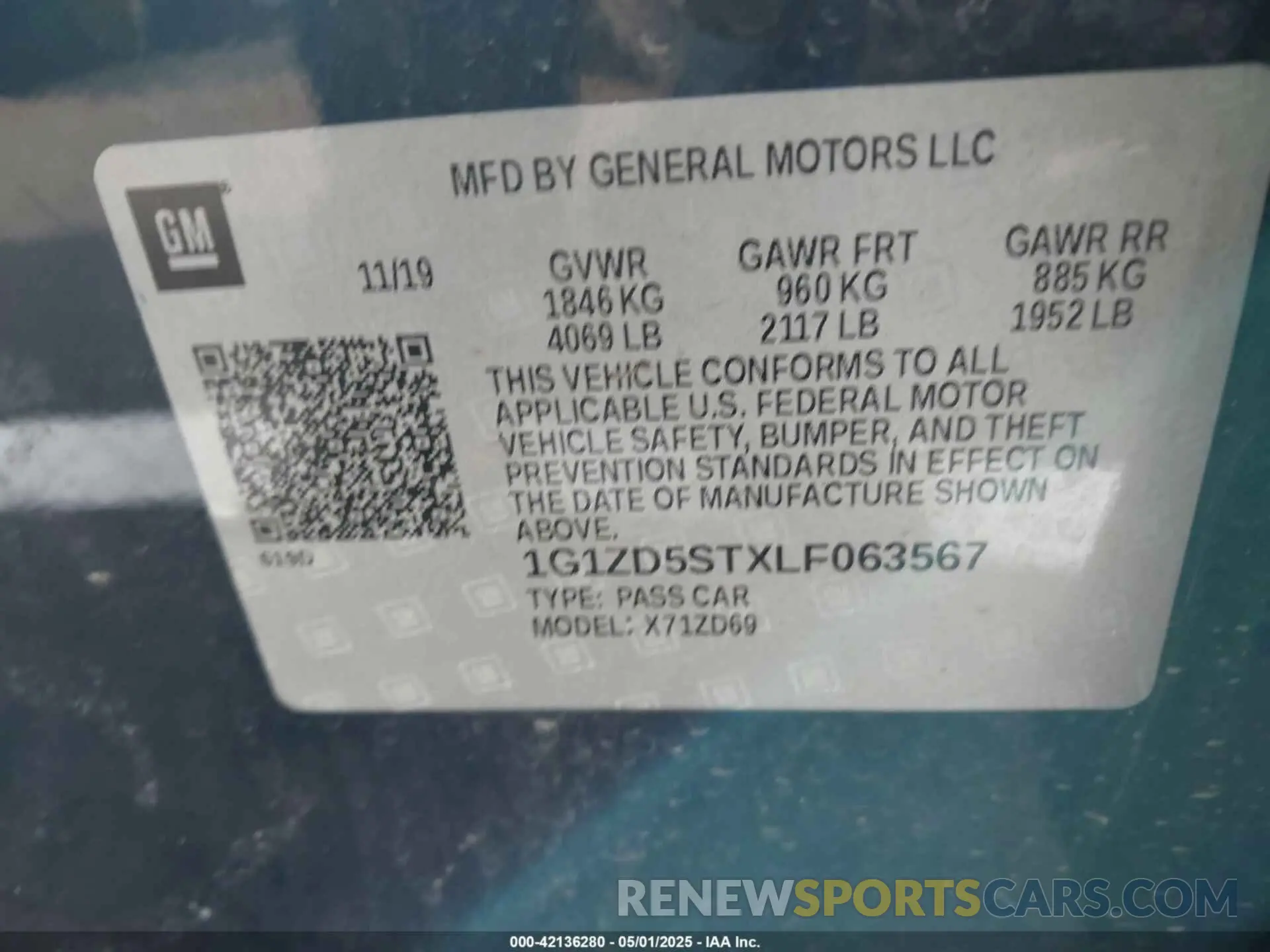 9 Photograph of a damaged car 1G1ZD5STXLF063567 CHEVROLET MALIBU 2020