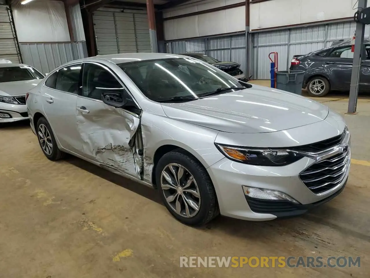 4 Photograph of a damaged car 1G1ZD5STXLF066890 CHEVROLET MALIBU 2020