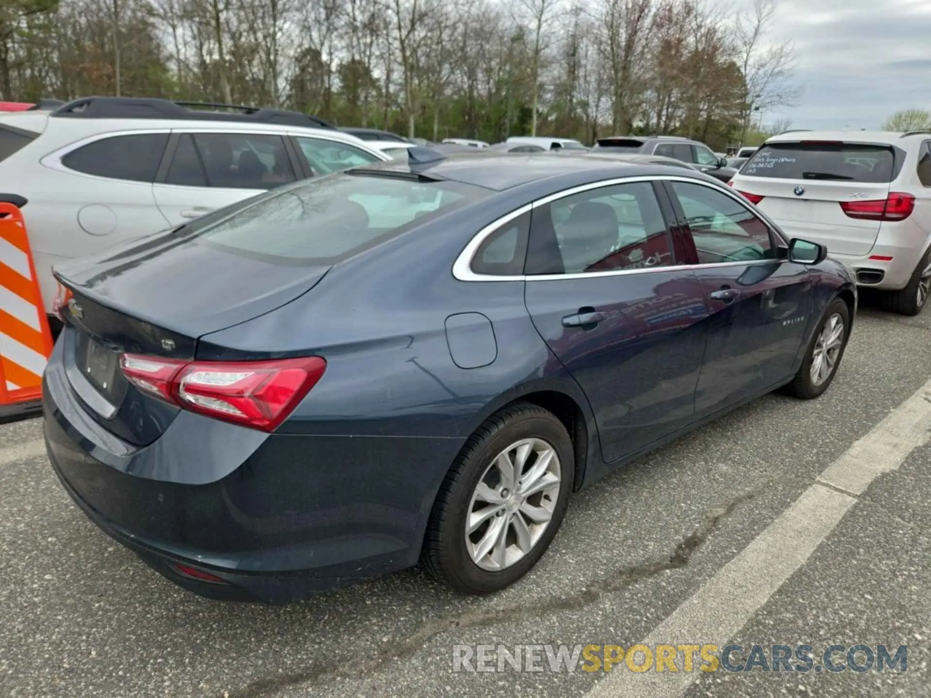 19 Photograph of a damaged car 1G1ZD5STXLF068624 CHEVROLET MALIBU 2020