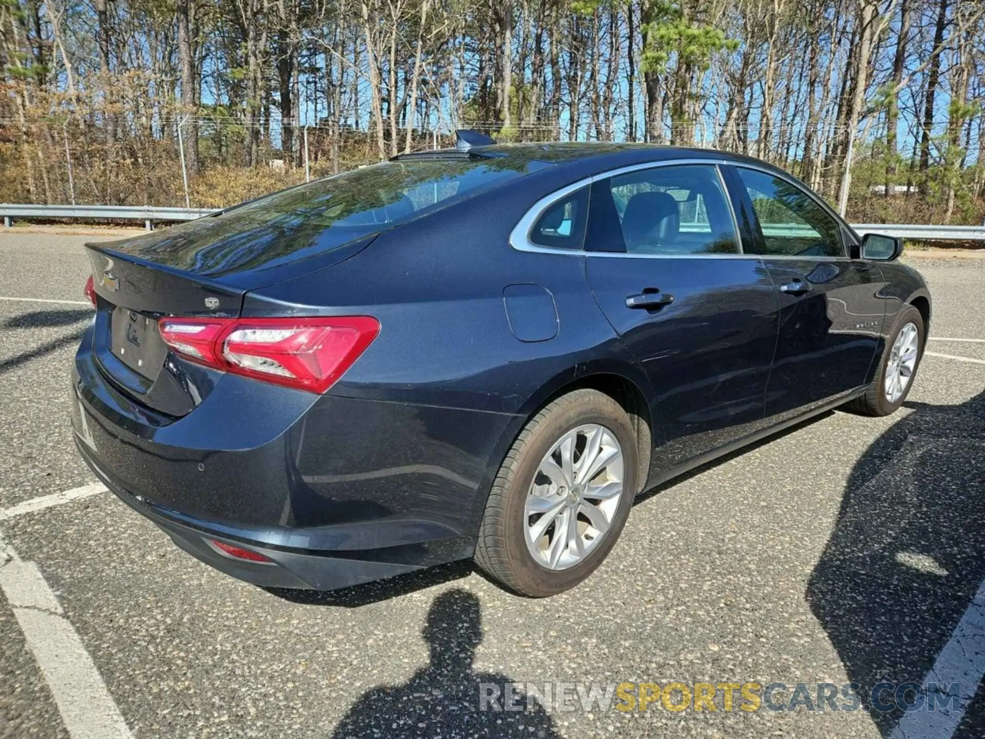 30 Photograph of a damaged car 1G1ZD5STXLF068624 CHEVROLET MALIBU 2020