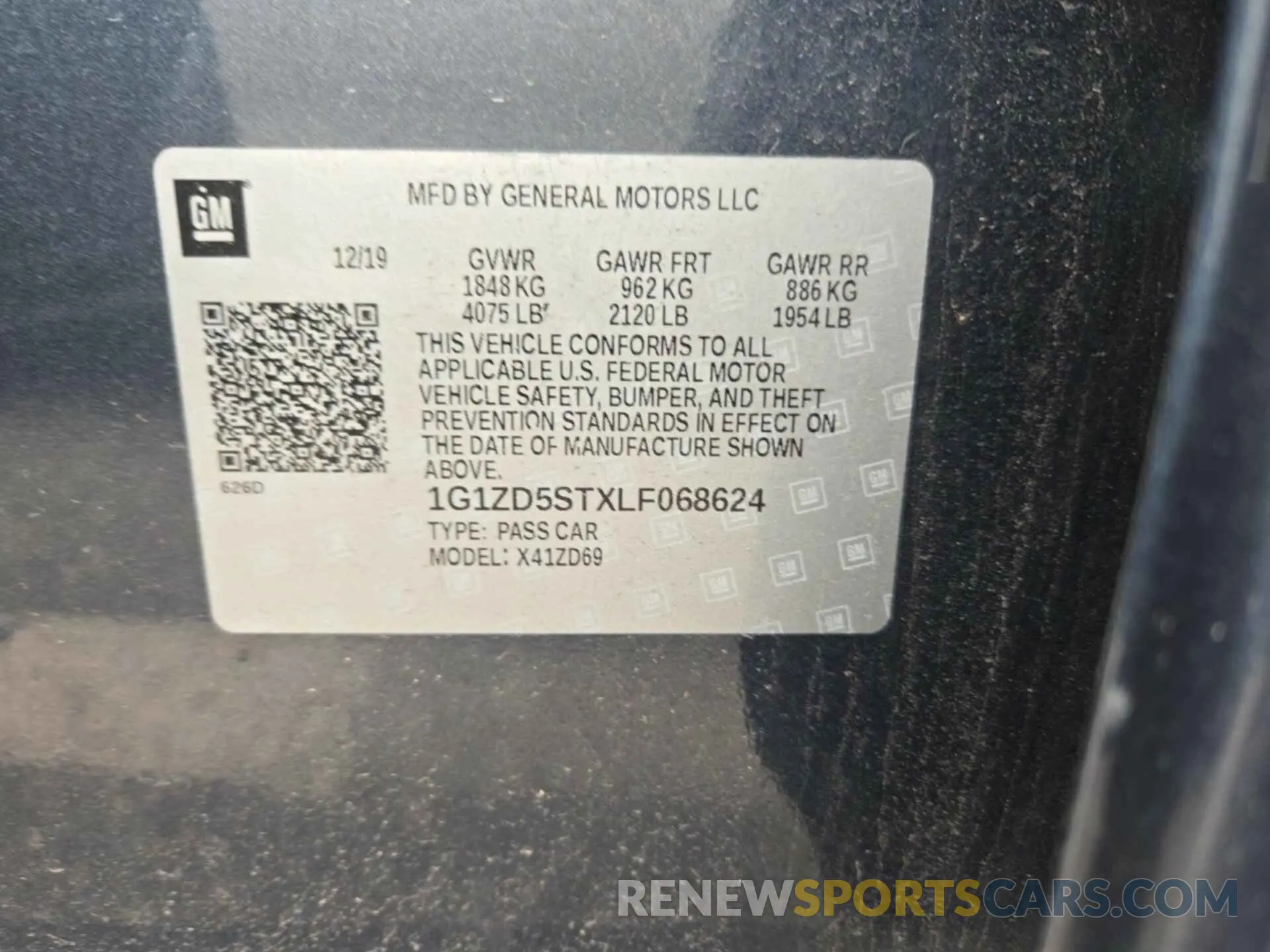 37 Photograph of a damaged car 1G1ZD5STXLF068624 CHEVROLET MALIBU 2020