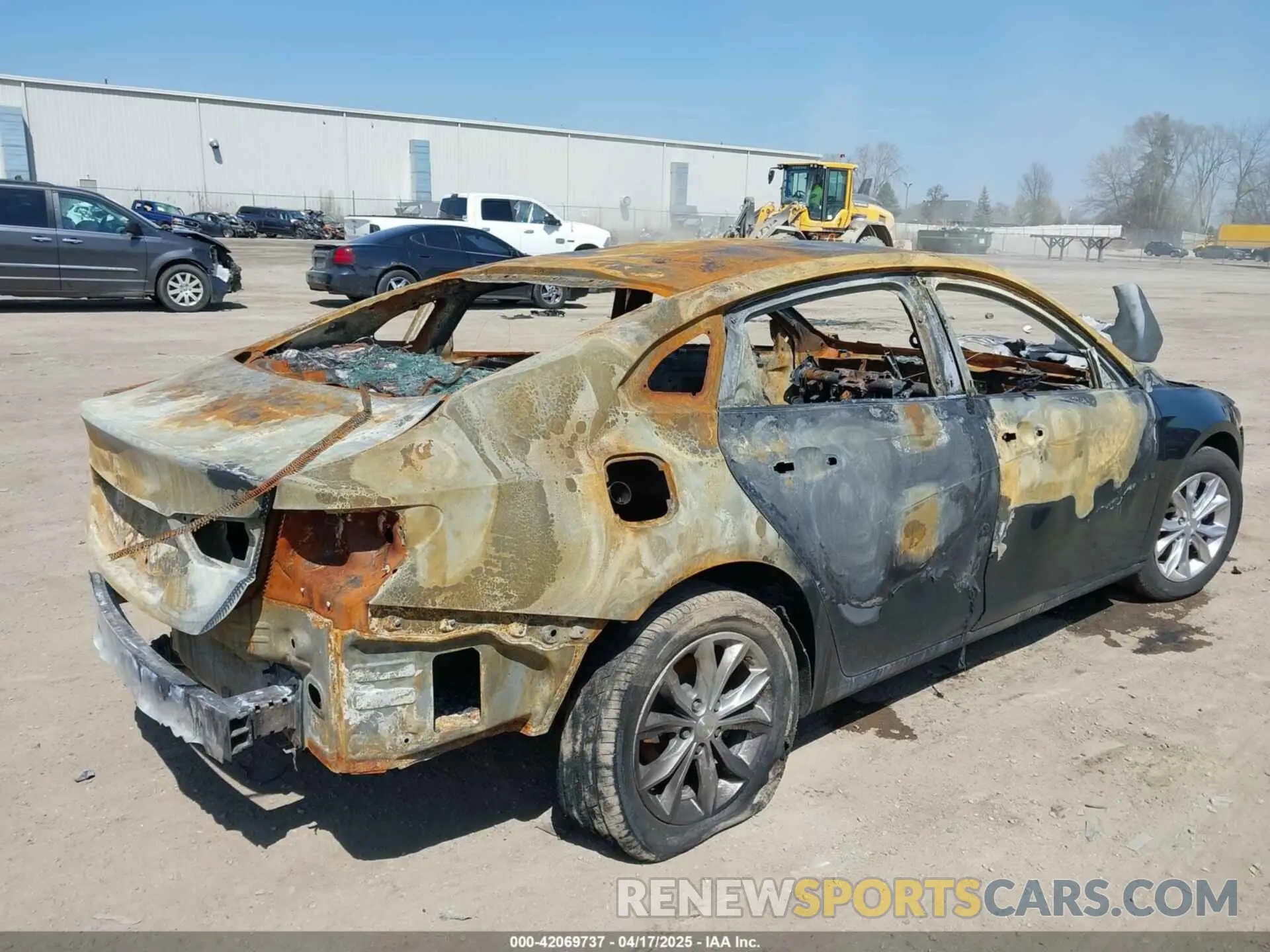 4 Photograph of a damaged car 1G1ZD5STXLF069482 CHEVROLET MALIBU 2020