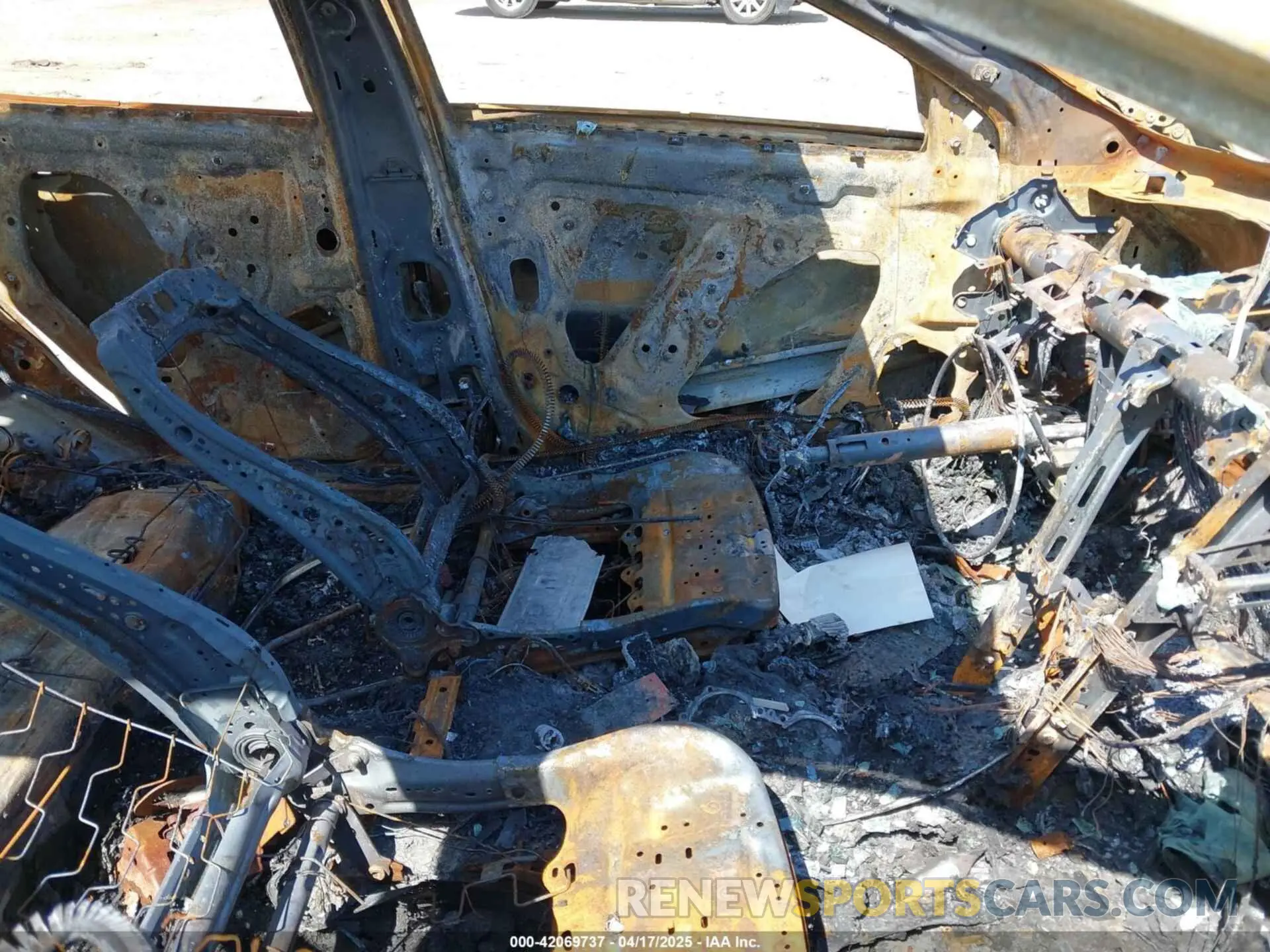 5 Photograph of a damaged car 1G1ZD5STXLF069482 CHEVROLET MALIBU 2020