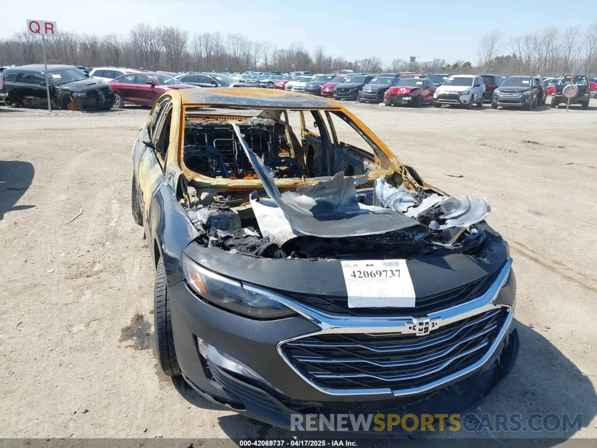 6 Photograph of a damaged car 1G1ZD5STXLF069482 CHEVROLET MALIBU 2020