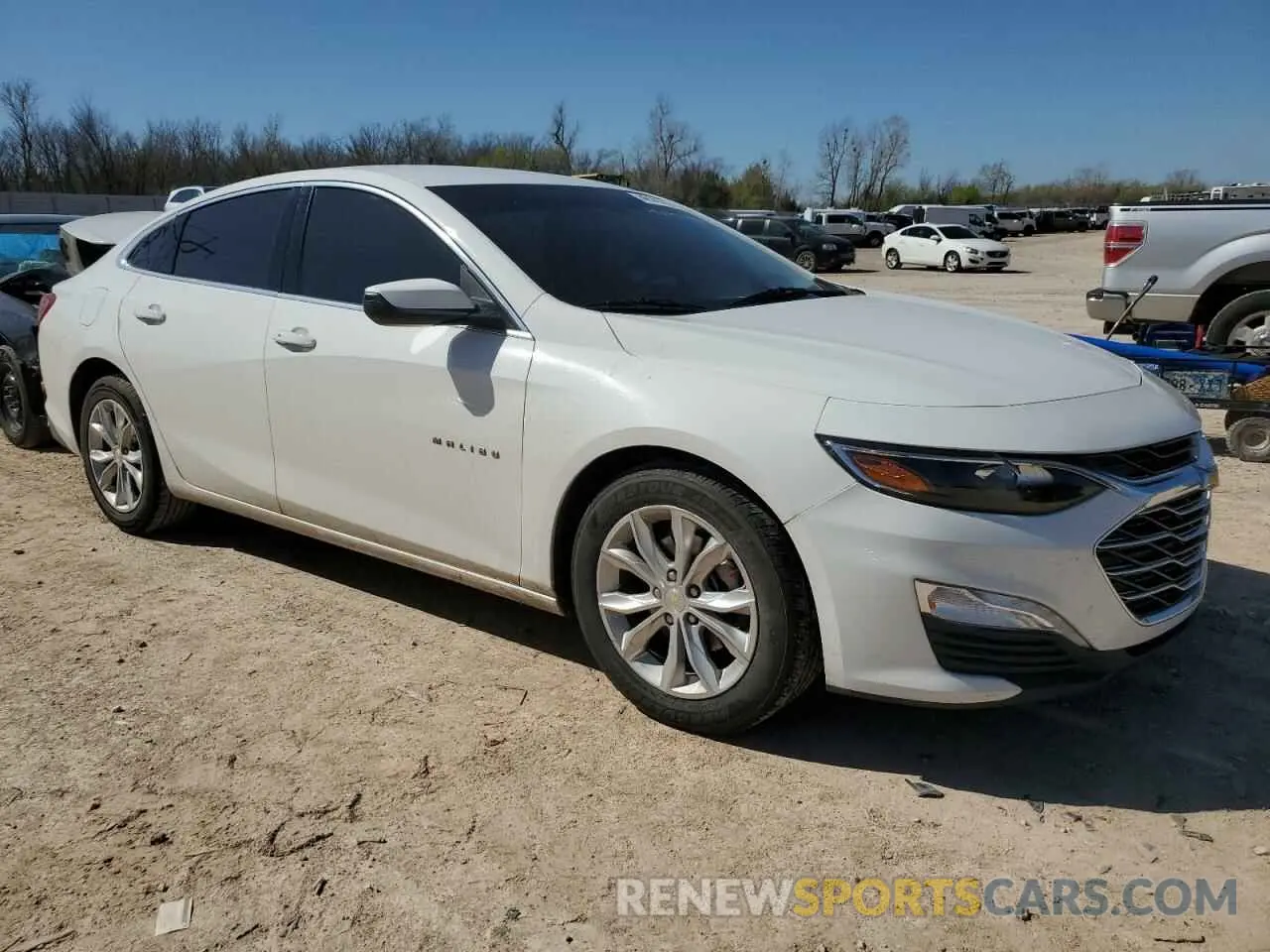 4 Photograph of a damaged car 1G1ZD5STXLF078036 CHEVROLET MALIBU 2020