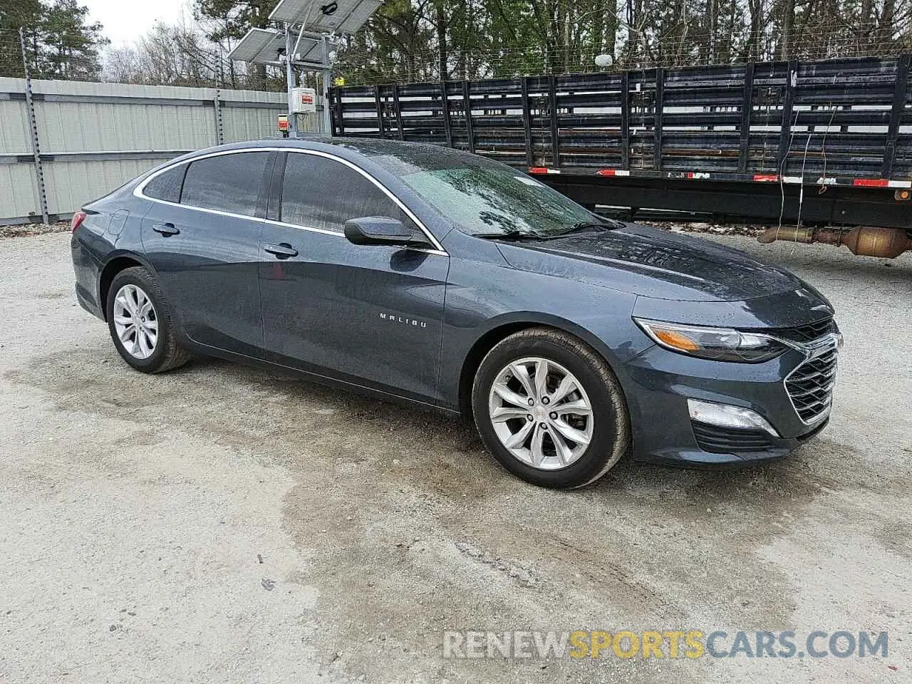 4 Photograph of a damaged car 1G1ZD5STXLF080868 CHEVROLET MALIBU 2020