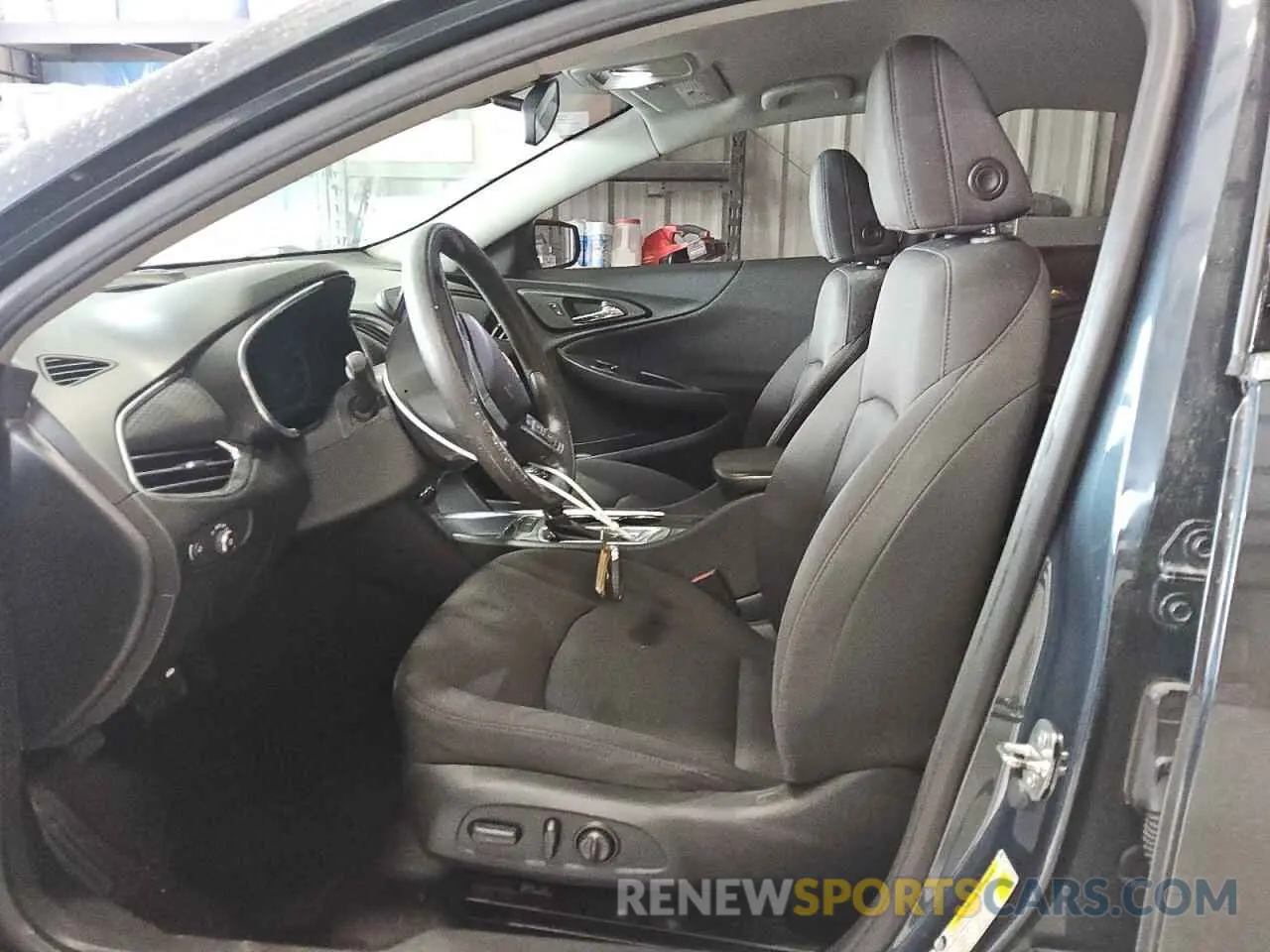7 Photograph of a damaged car 1G1ZD5STXLF080868 CHEVROLET MALIBU 2020
