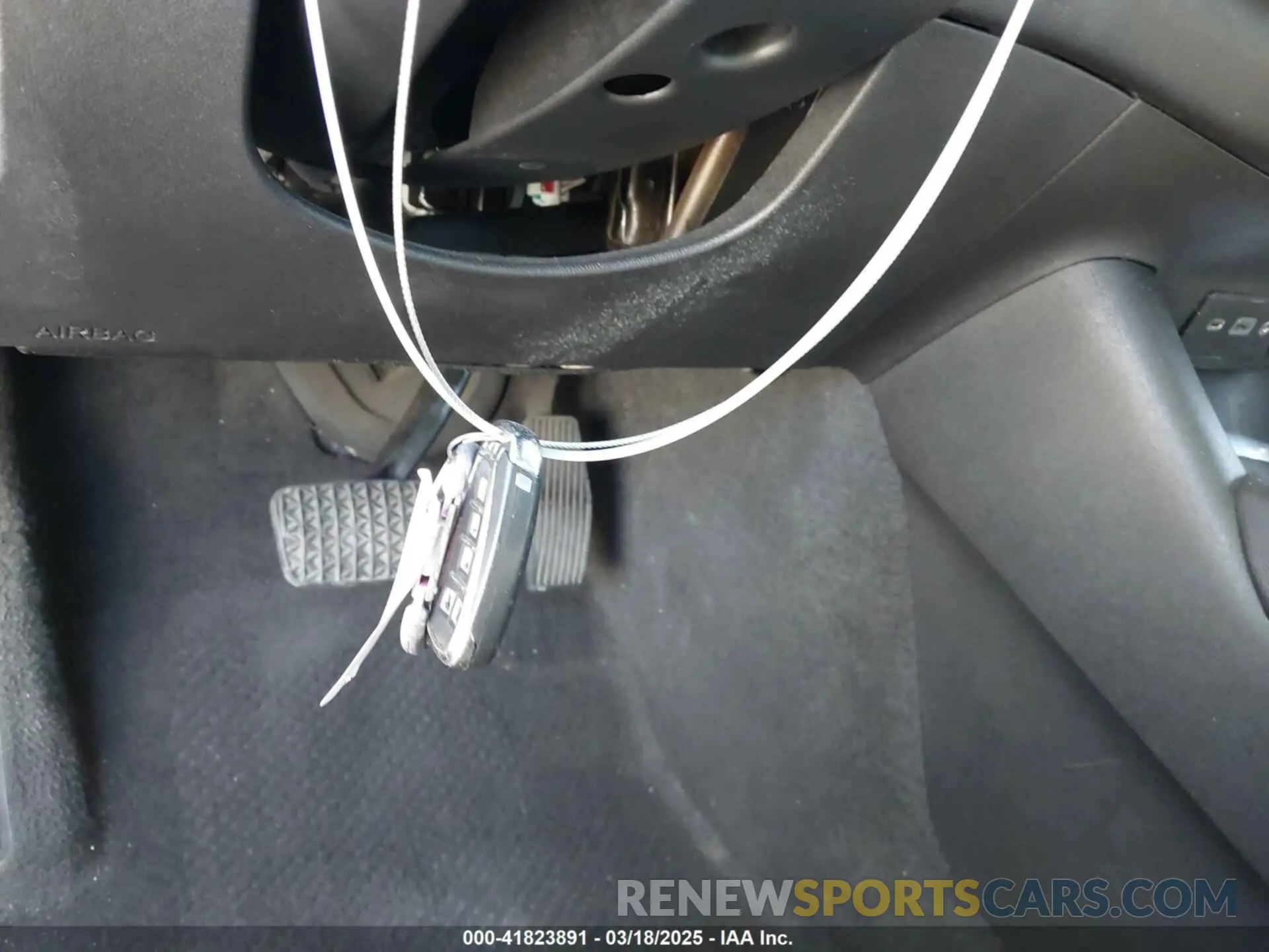 11 Photograph of a damaged car 1G1ZD5STXLF093829 CHEVROLET MALIBU 2020