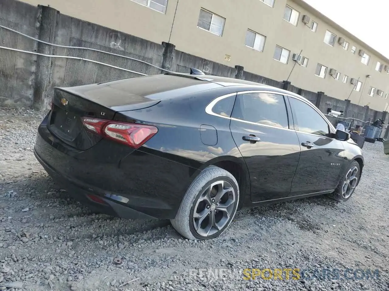 3 Photograph of a damaged car 1G1ZD5STXLF102559 CHEVROLET MALIBU 2020