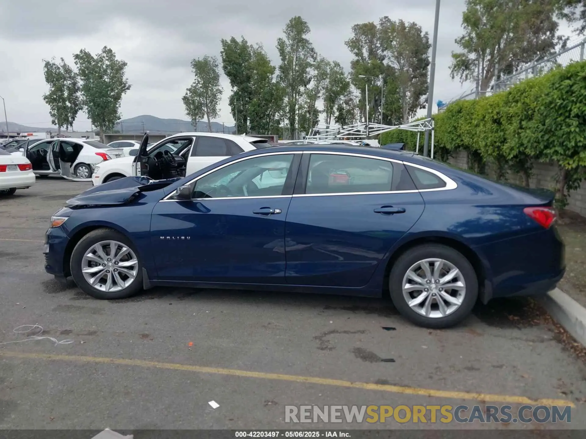 15 Photograph of a damaged car 1G1ZD5STXLF116784 CHEVROLET MALIBU 2020