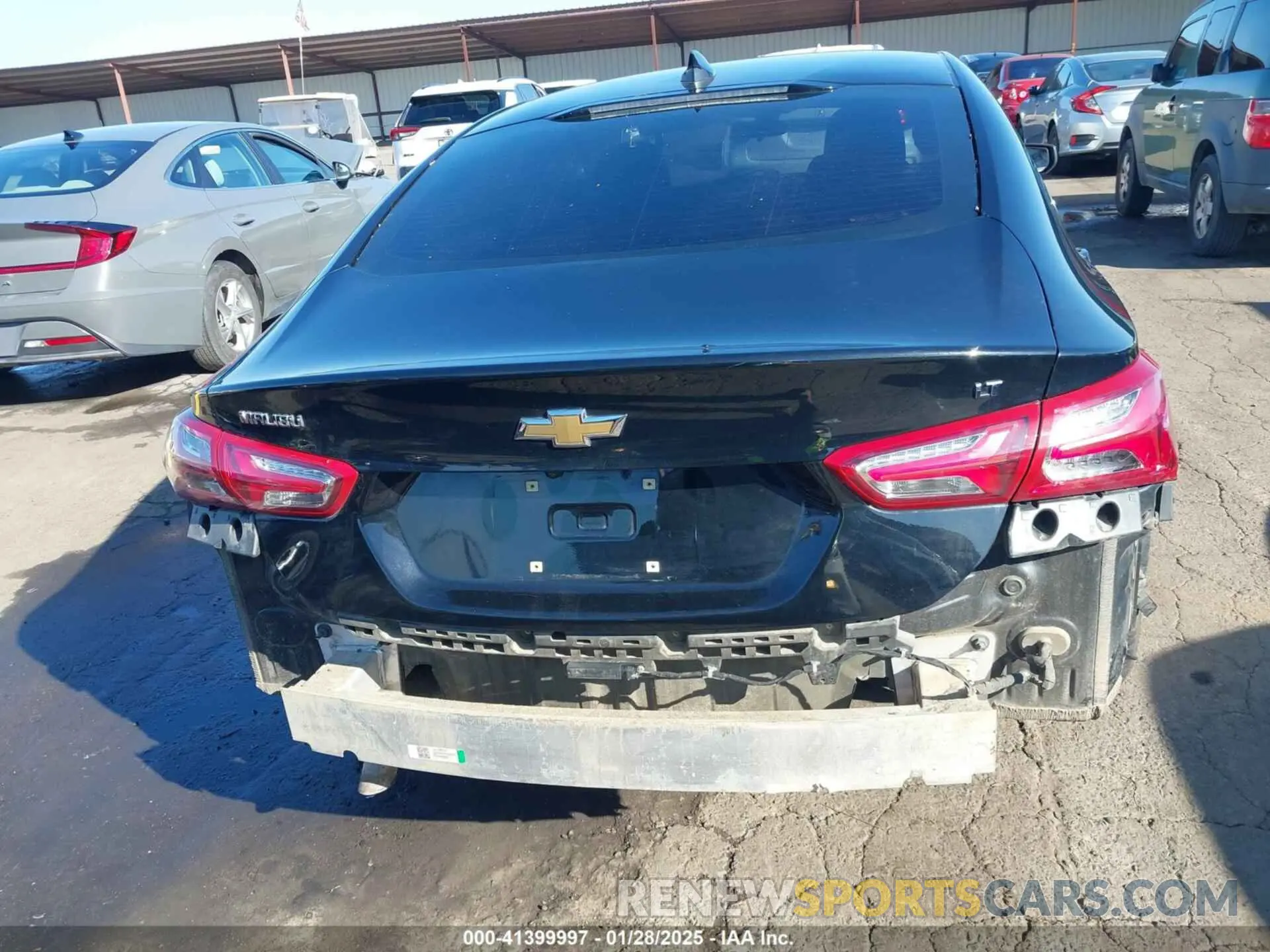 17 Photograph of a damaged car 1G1ZD5STXLF121676 CHEVROLET MALIBU 2020